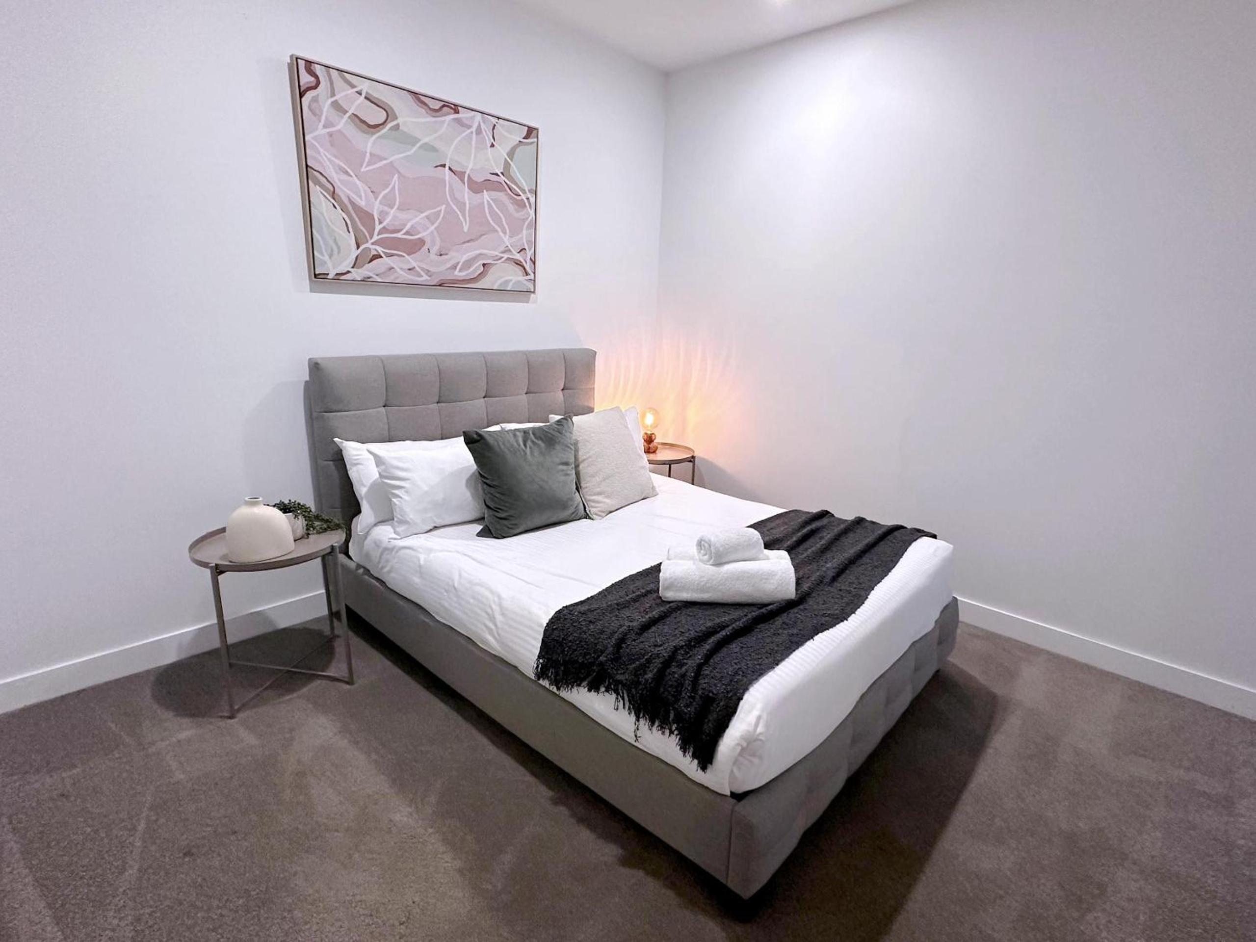 Modern 2BR Apartment Near to Southern Cross