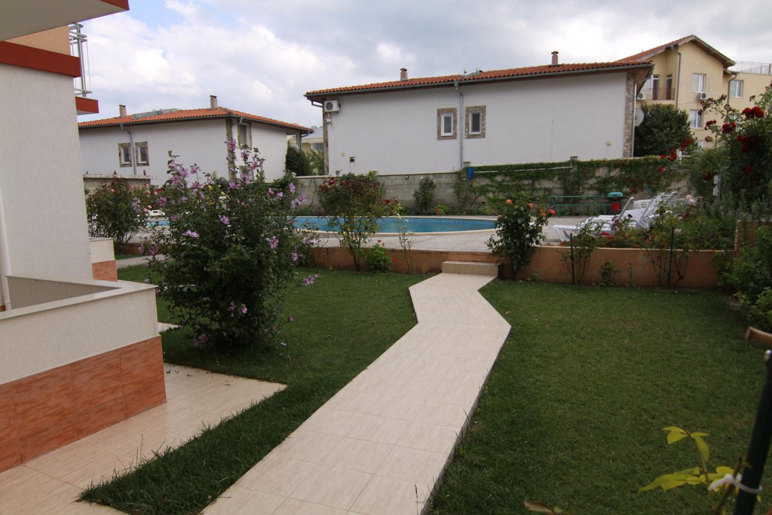 Photo 15