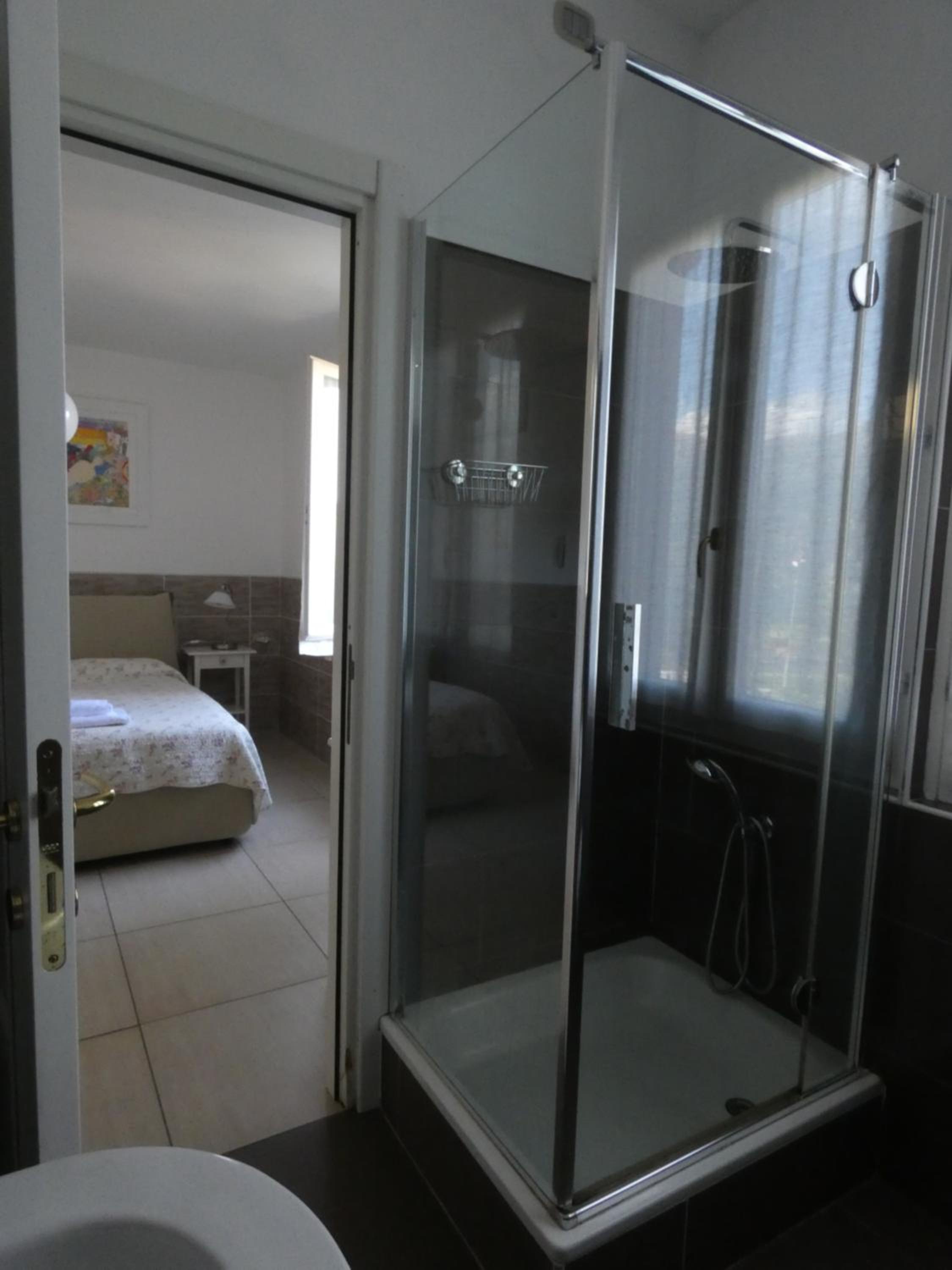 Foto 10 de 94 de Casa completa perto da praia, 5 hóspedes, churrasqueira