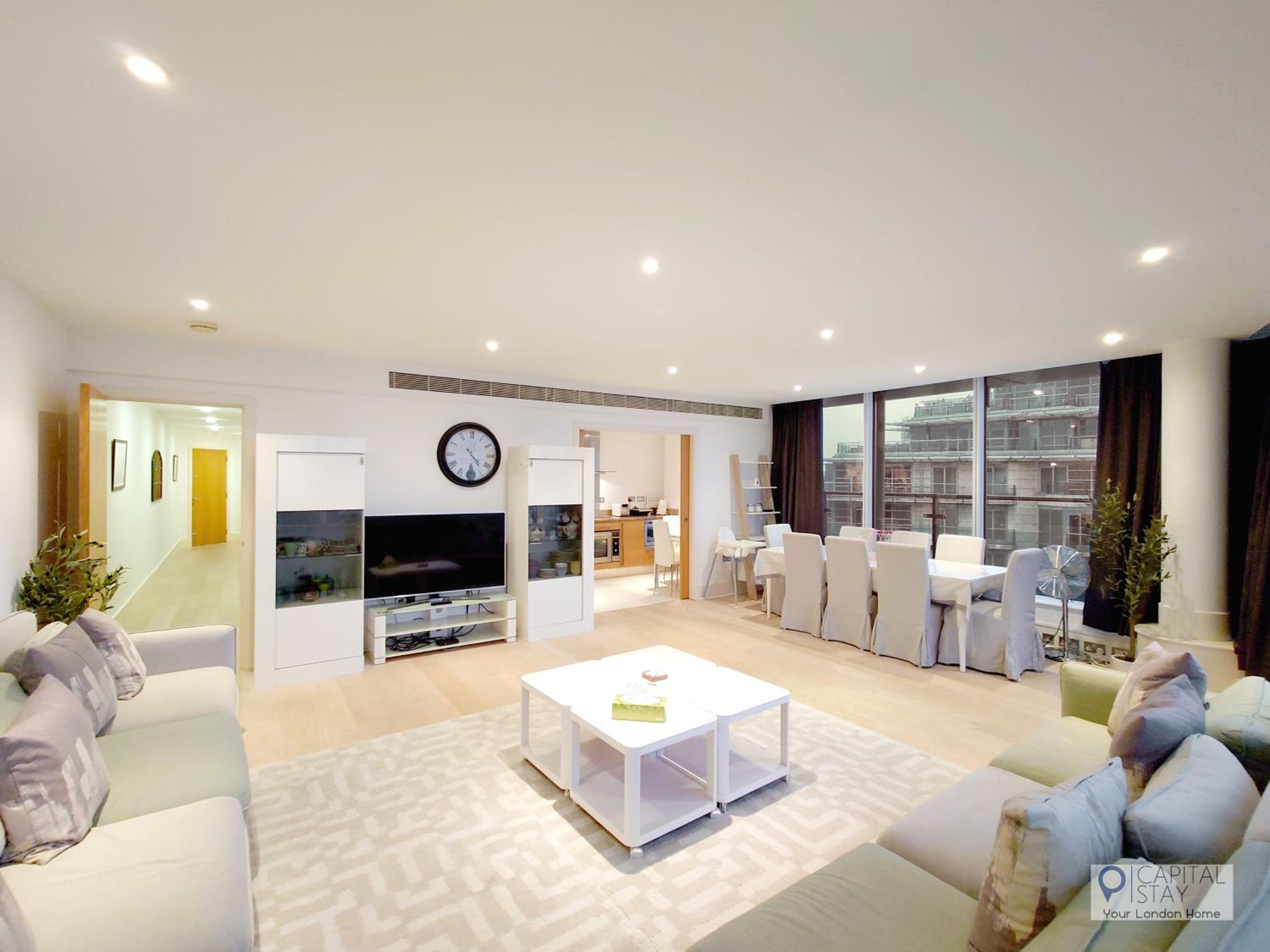 3 Bed Serviced Apartment in Battersea - River views