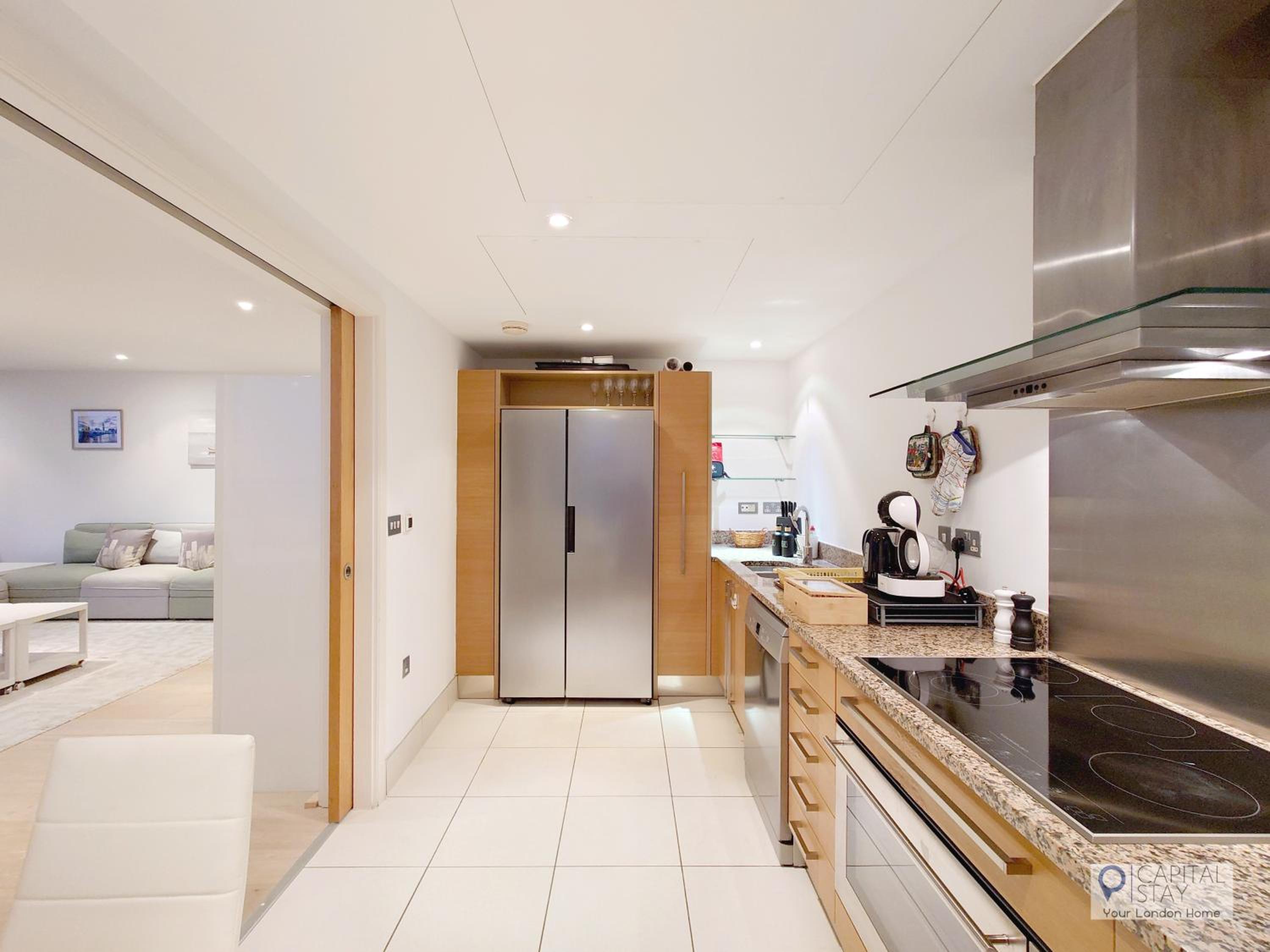 3 Bed Serviced Apartment in Battersea - River views