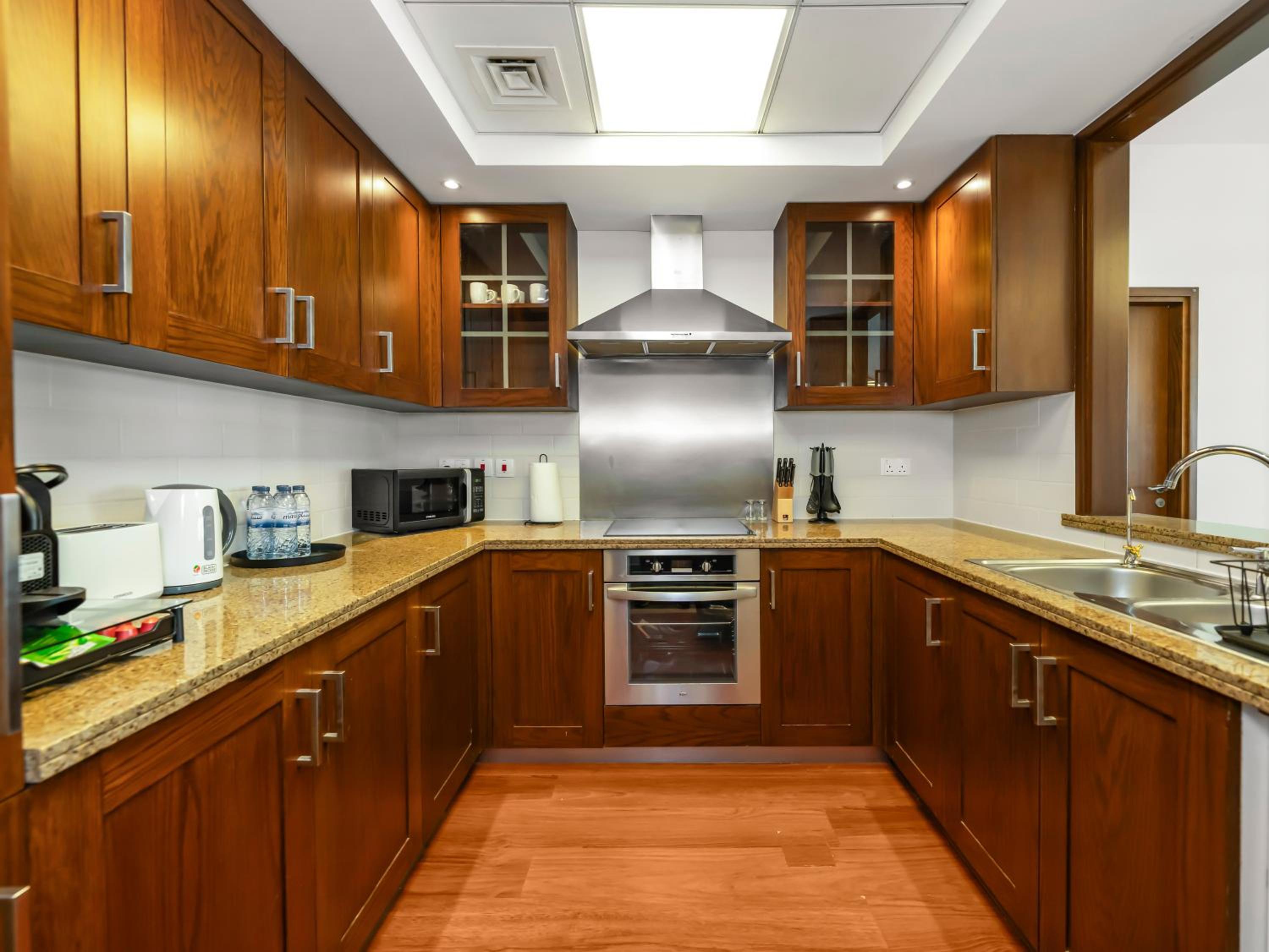 Royal Vista - Luxury 3BR Apartment at 29 Boulevard Tower - Downtown