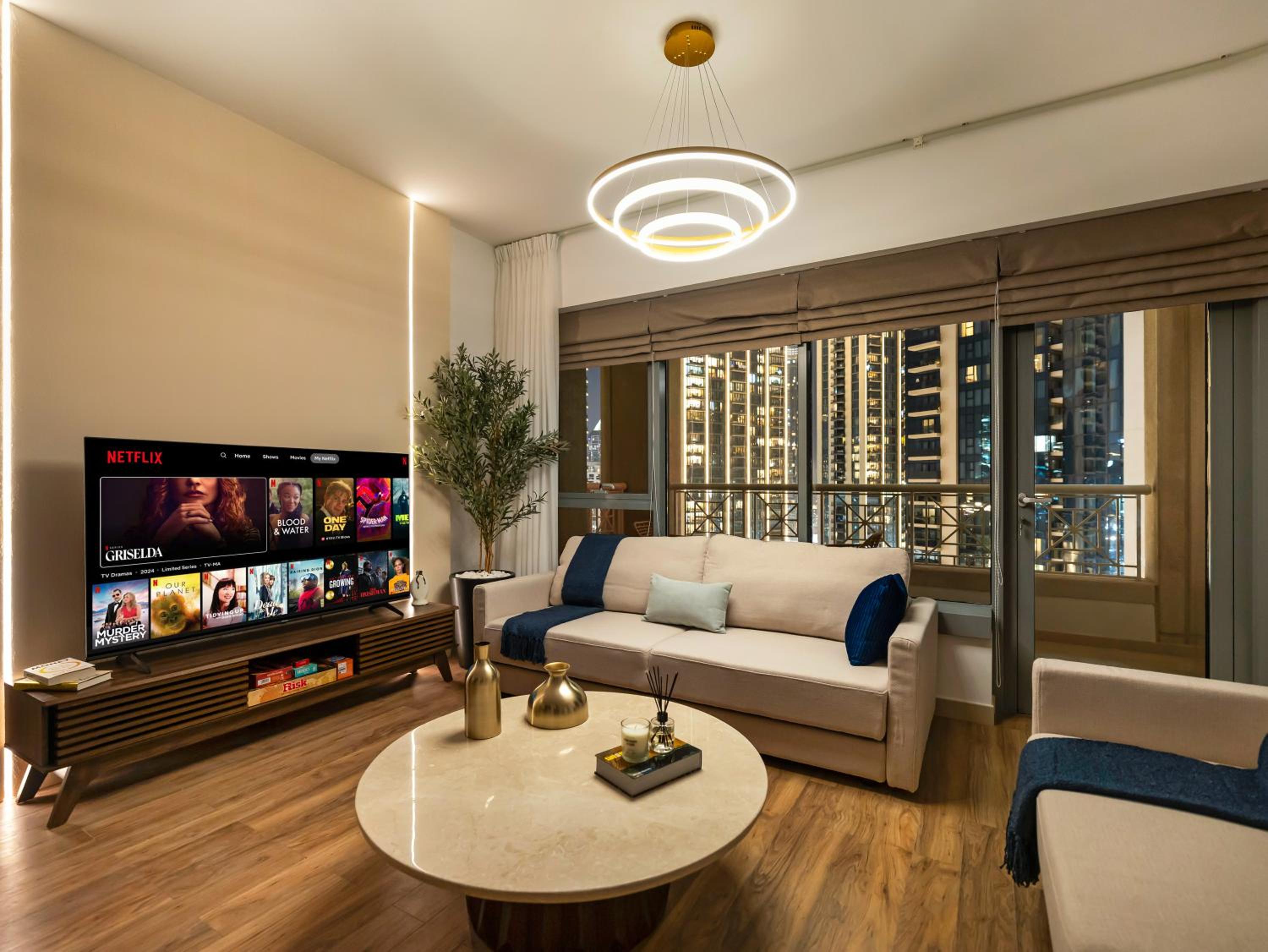 Royal Vista - Luxury 3BR Apartment at 29 Boulevard Tower - Downtown