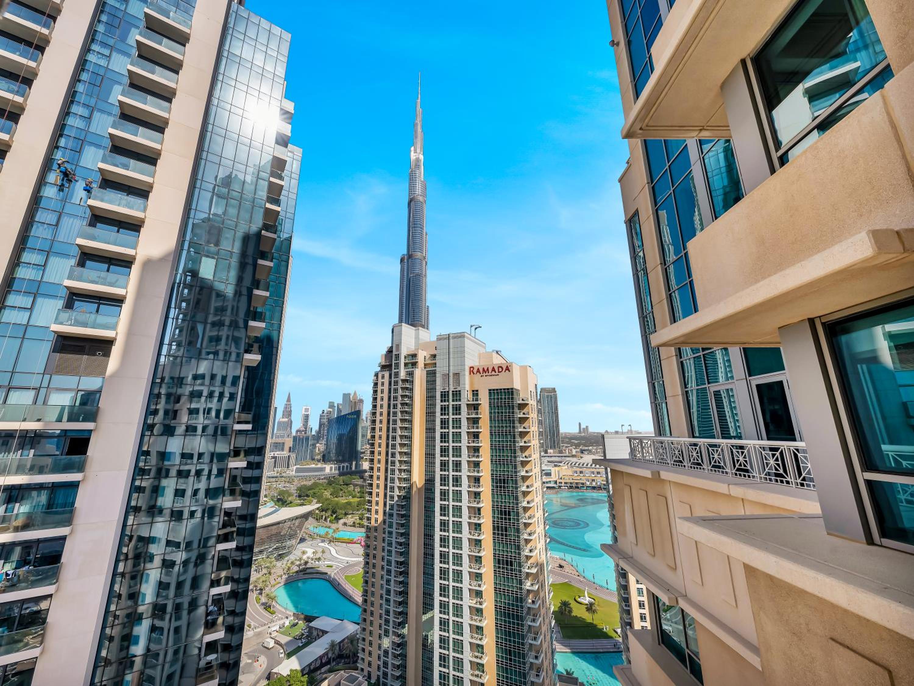 Royal Vista - Luxury 3BR Apartment at 29 Boulevard Tower - Downtown