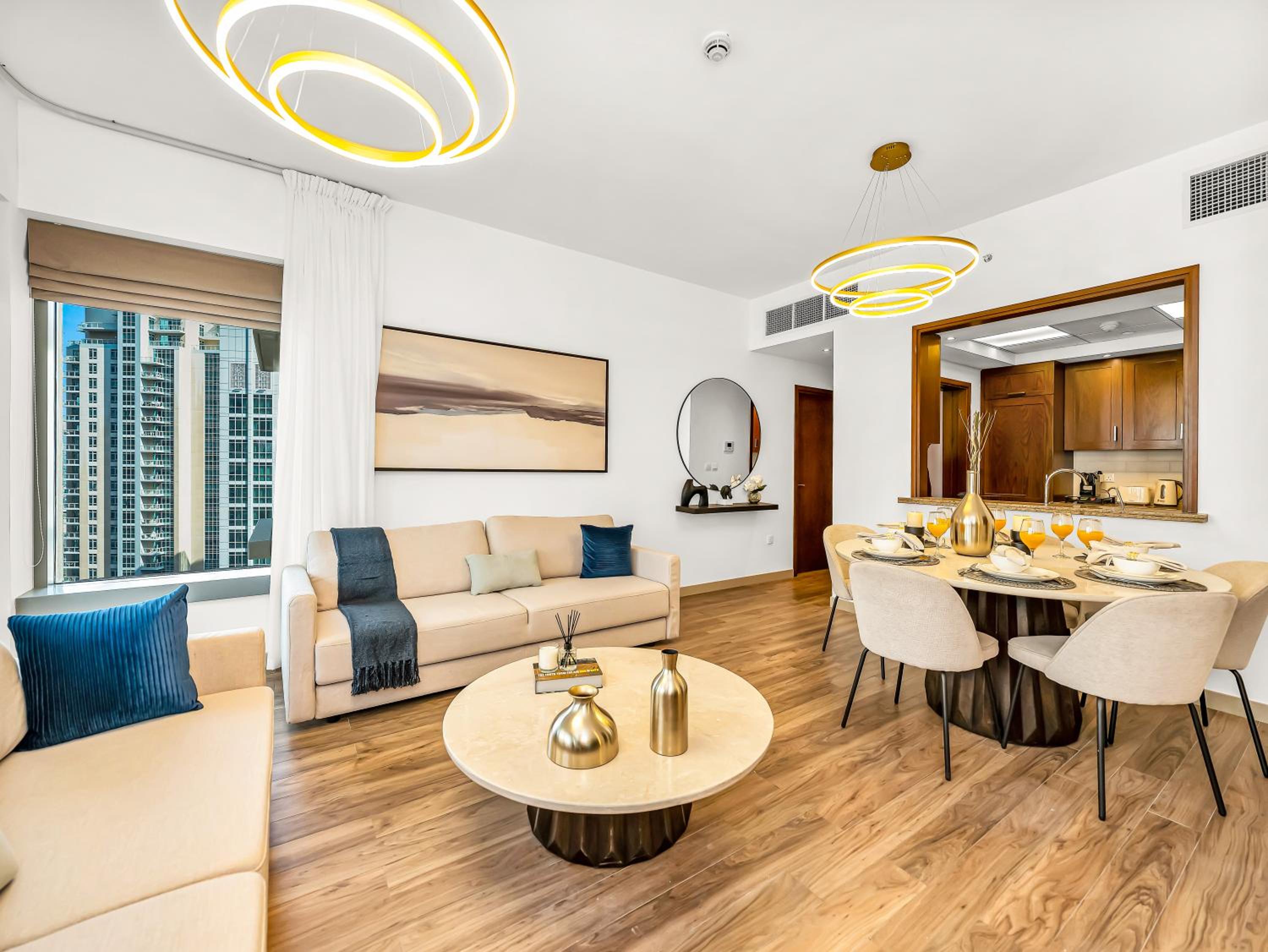 Royal Vista - Luxury 3BR Apartment at 29 Boulevard Tower - Downtown