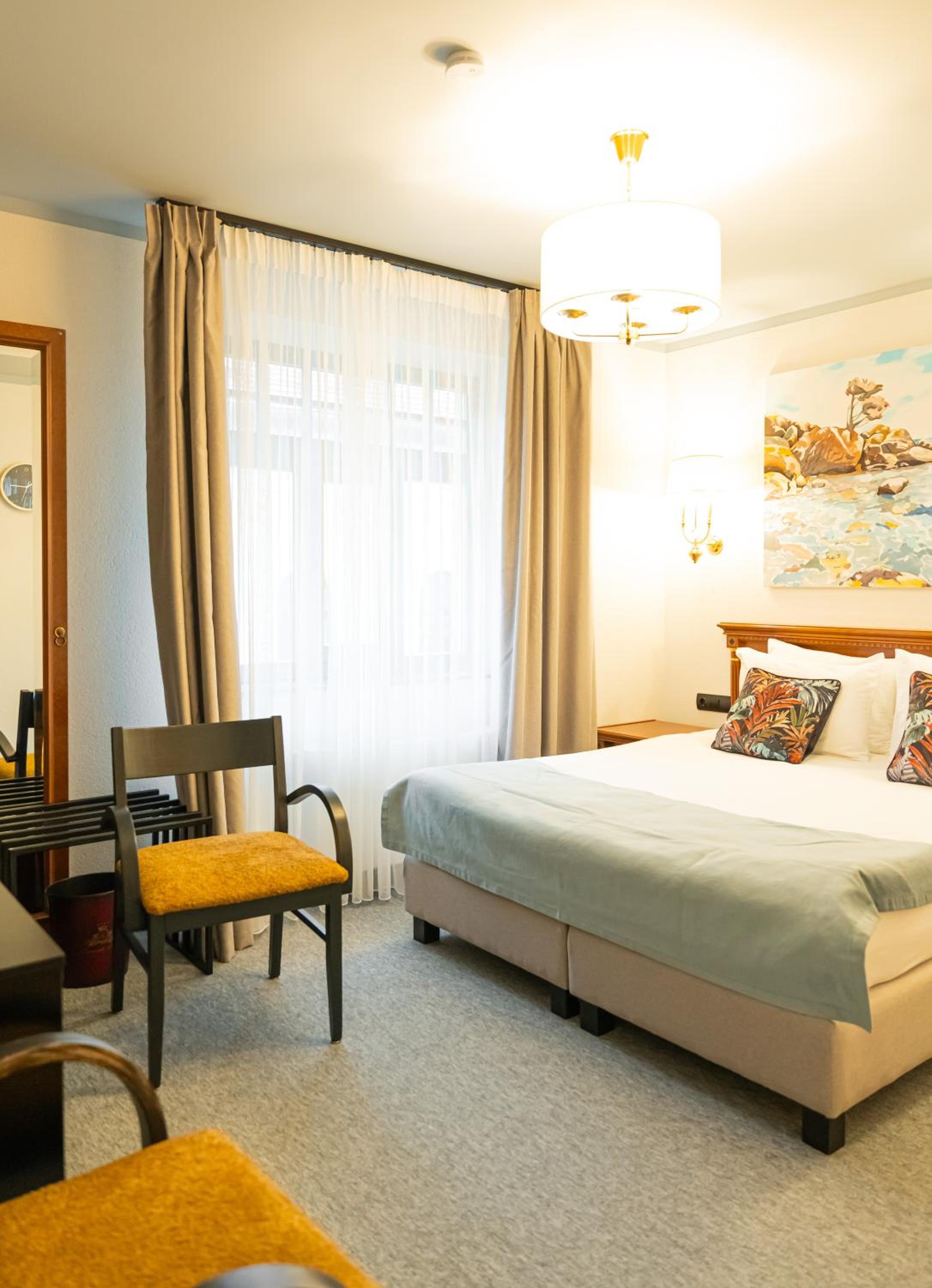 Epic rooms