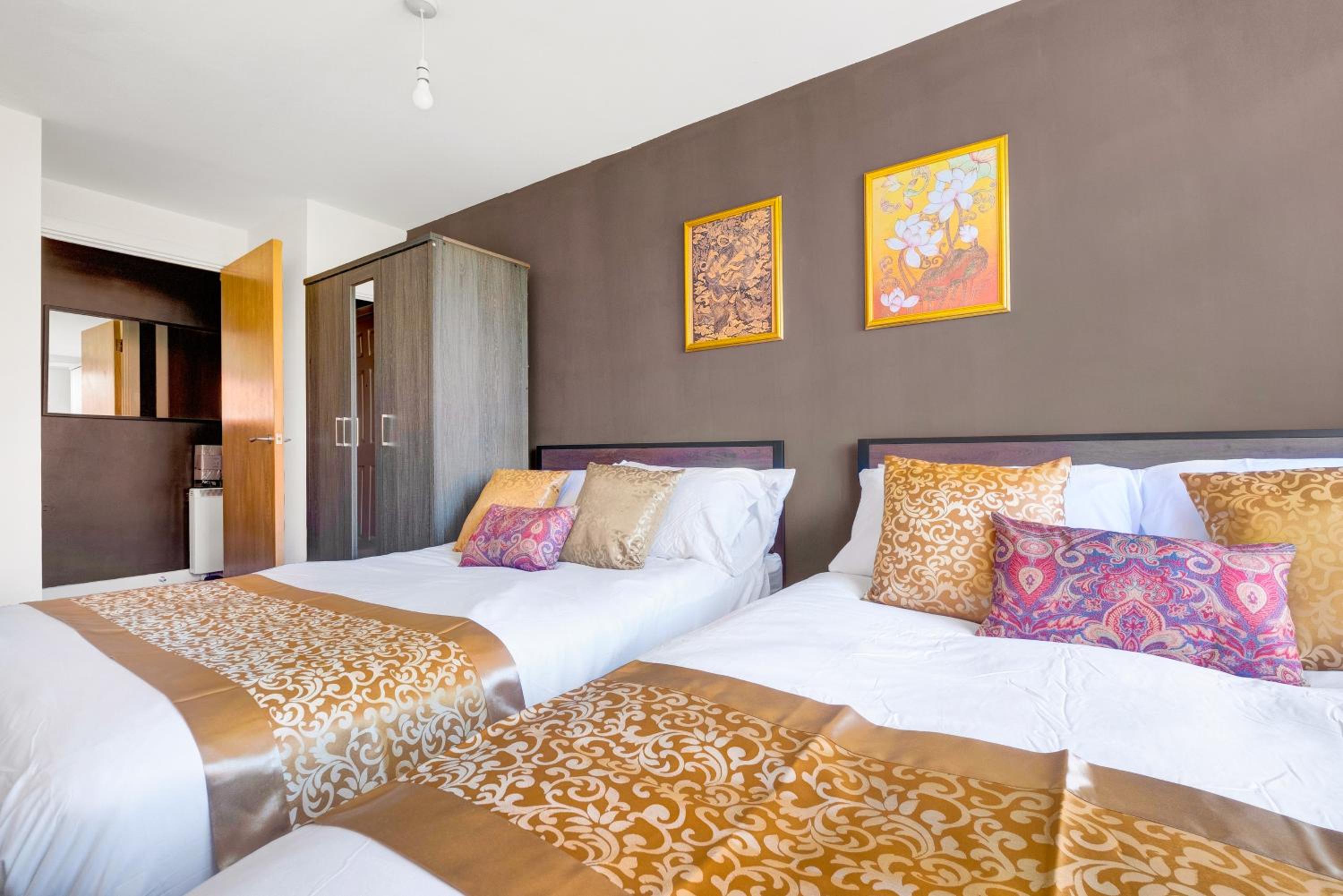 Thai Suite Haven with Pool table - Nexflix - City centre, Free parking
