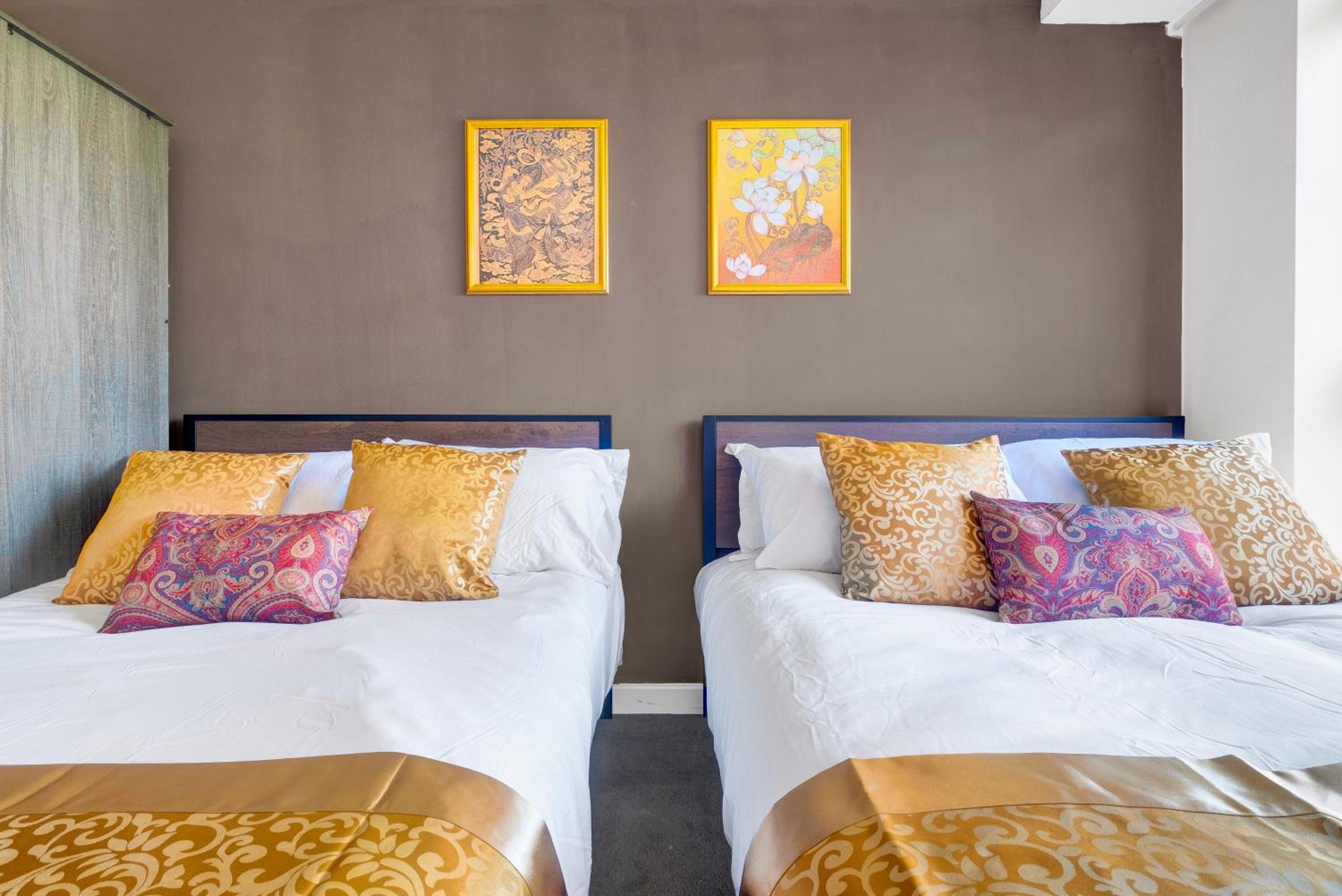 Thai Suite Haven with Pool table - Nexflix - City centre, Free parking