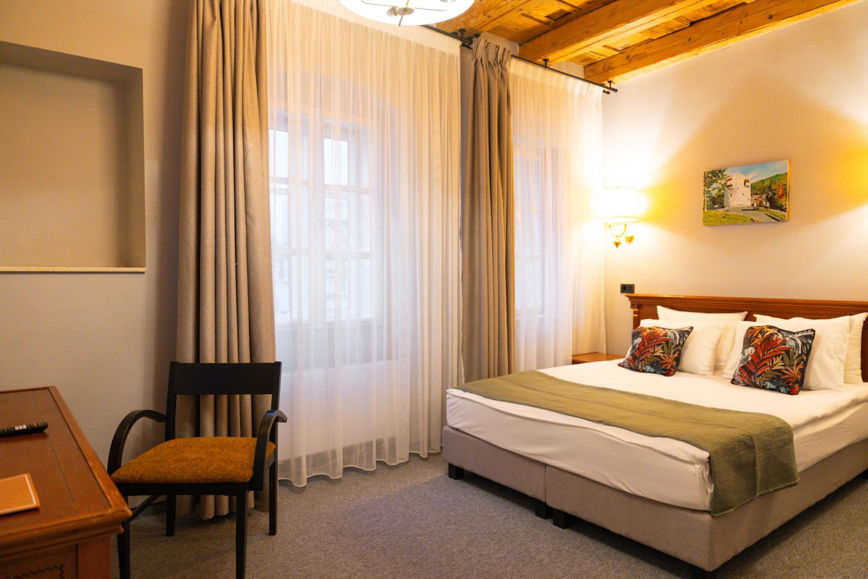 Epic rooms
