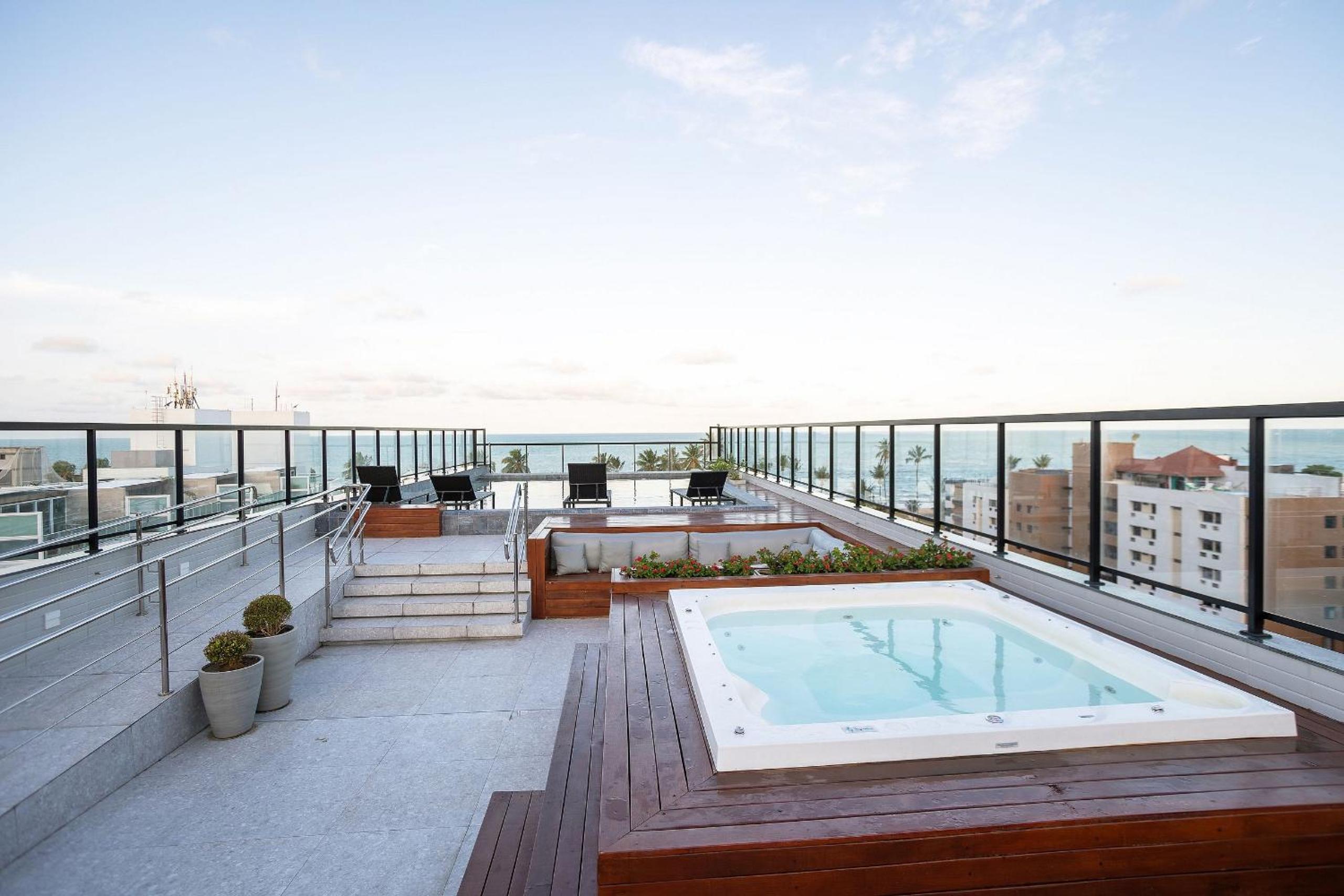 Legacy #401 - Sea view apartment by Carpediem