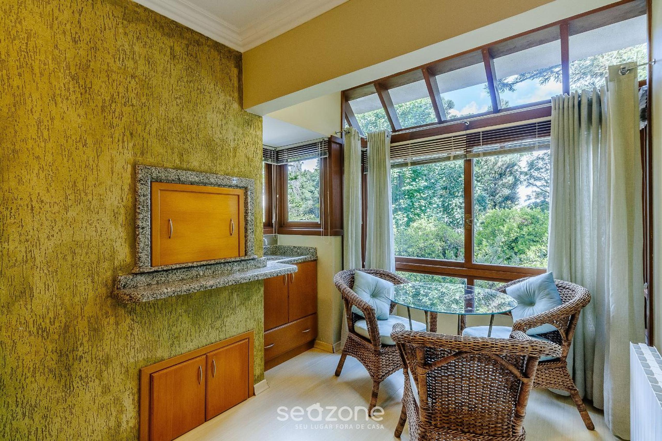 Apt with fireplace 300m from Mini Mundo VFI0103