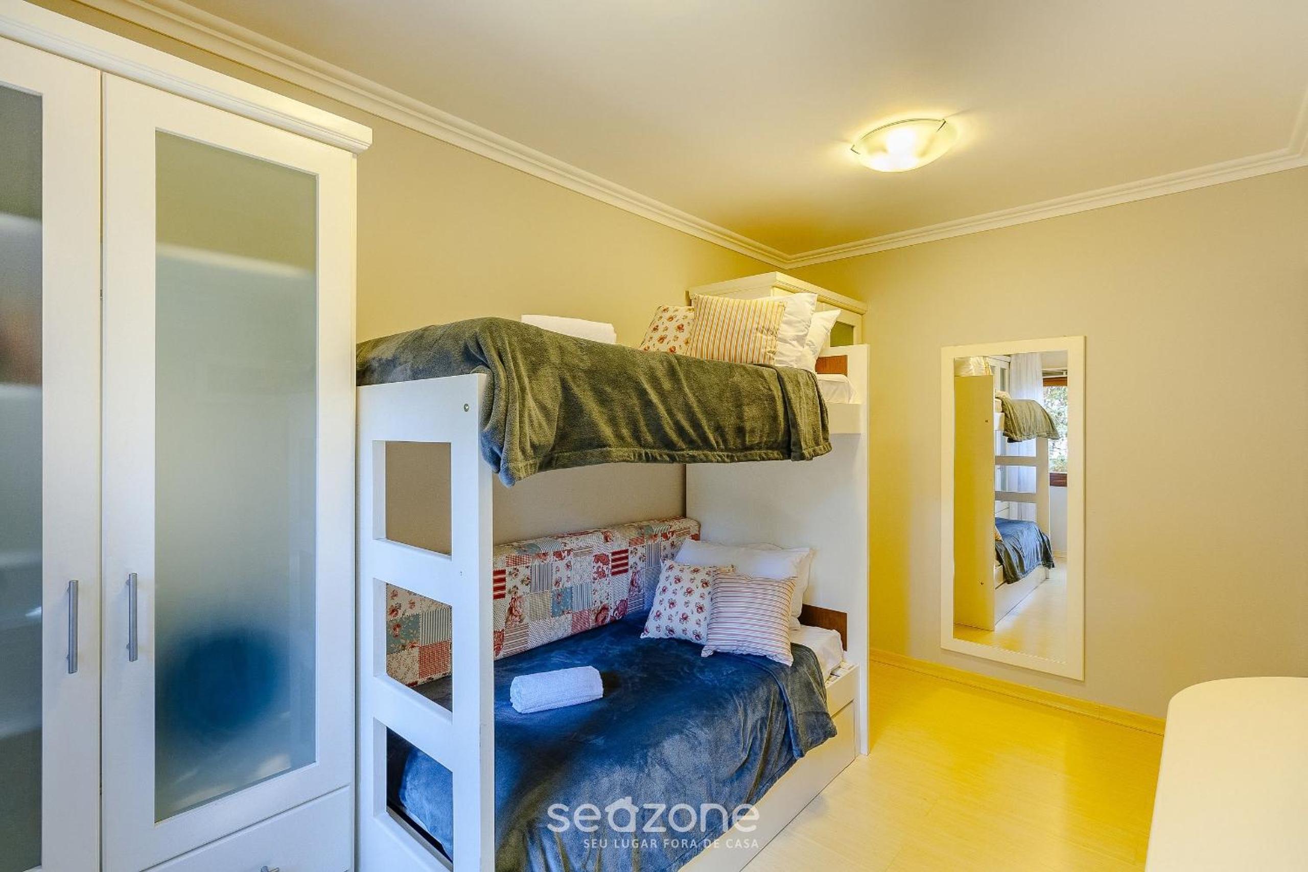 Apt with fireplace 300m from Mini Mundo VFI0103