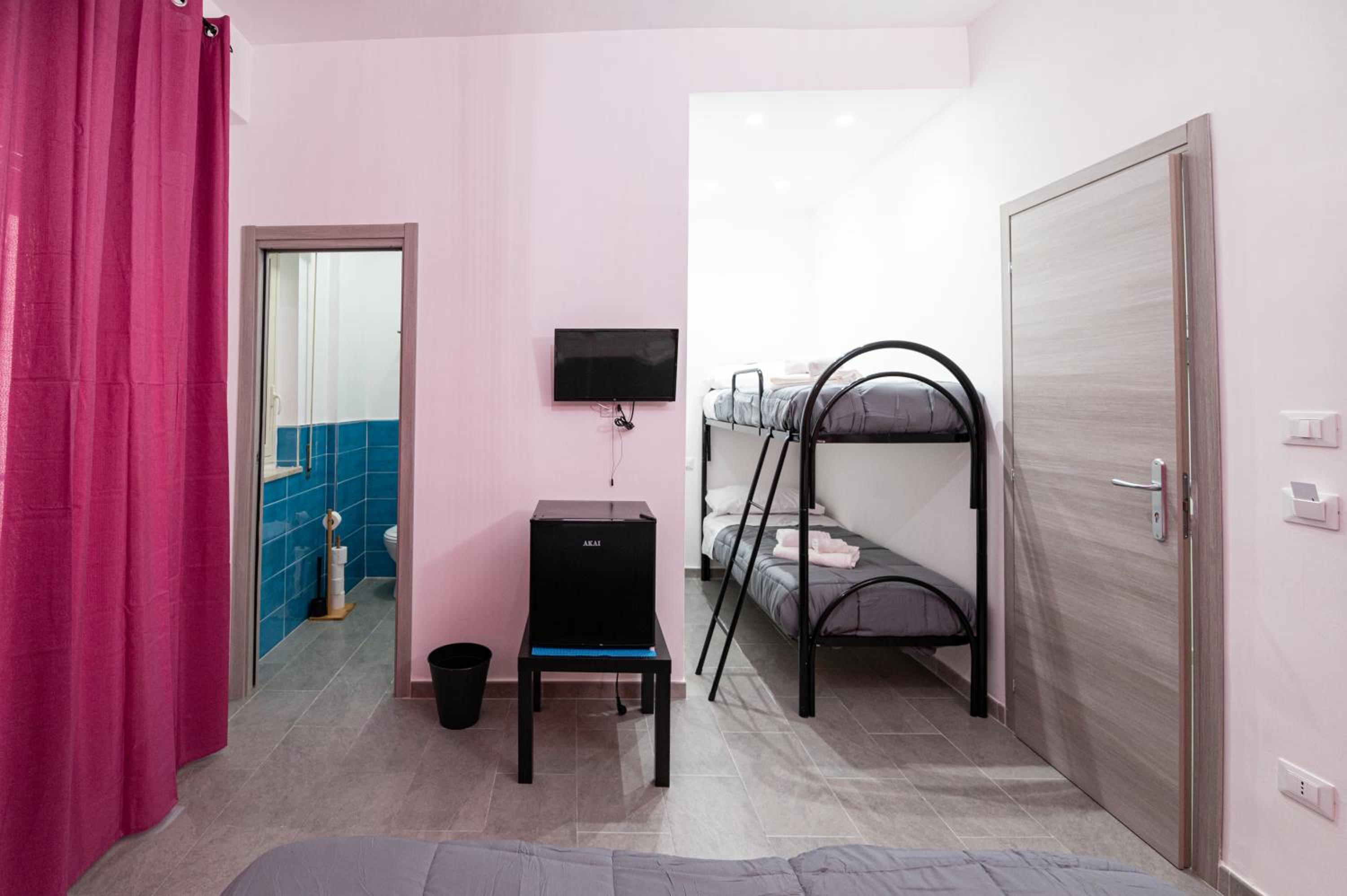 Splendori Rooms