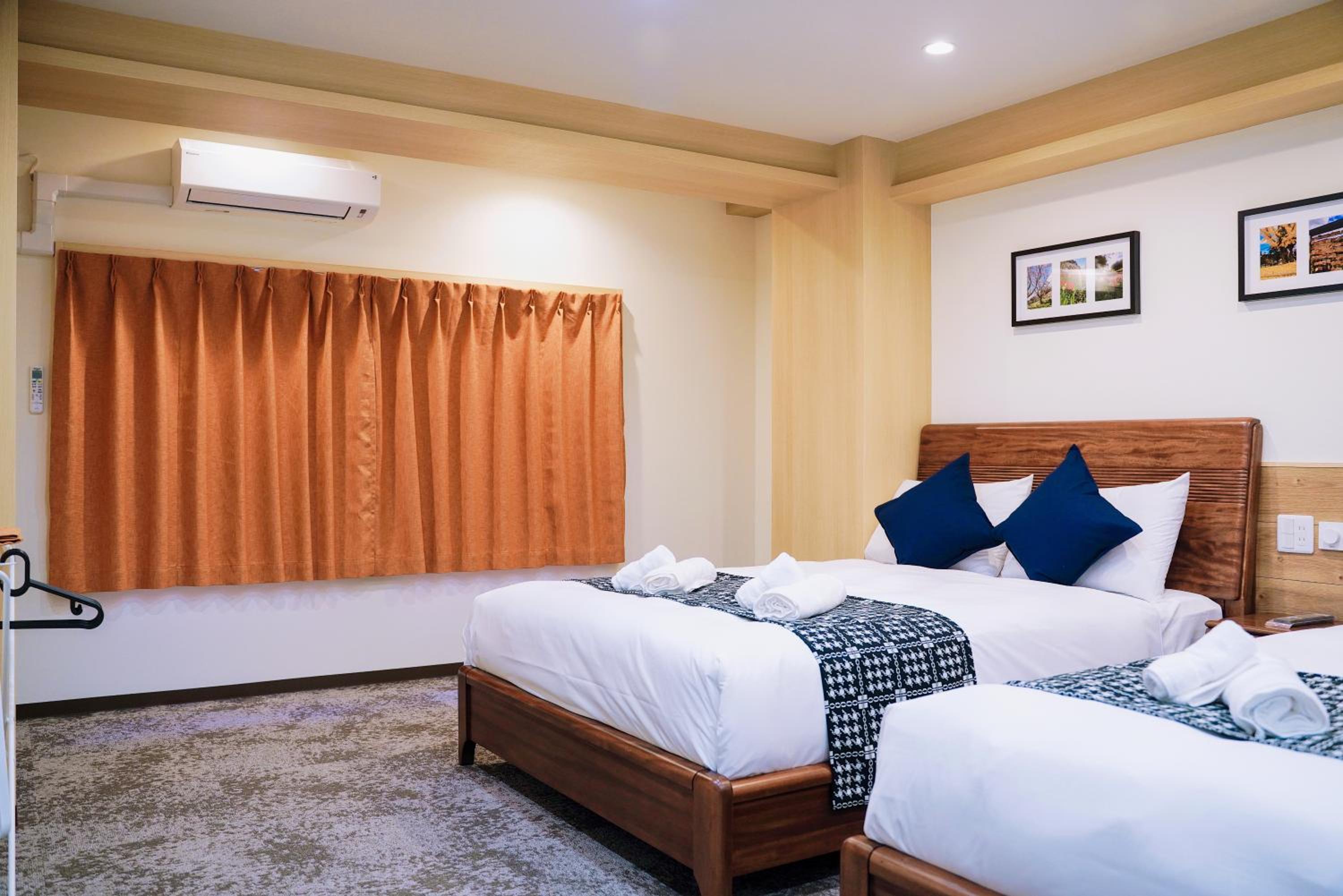 ASOBO OSAKA Nipponbashi Apartment