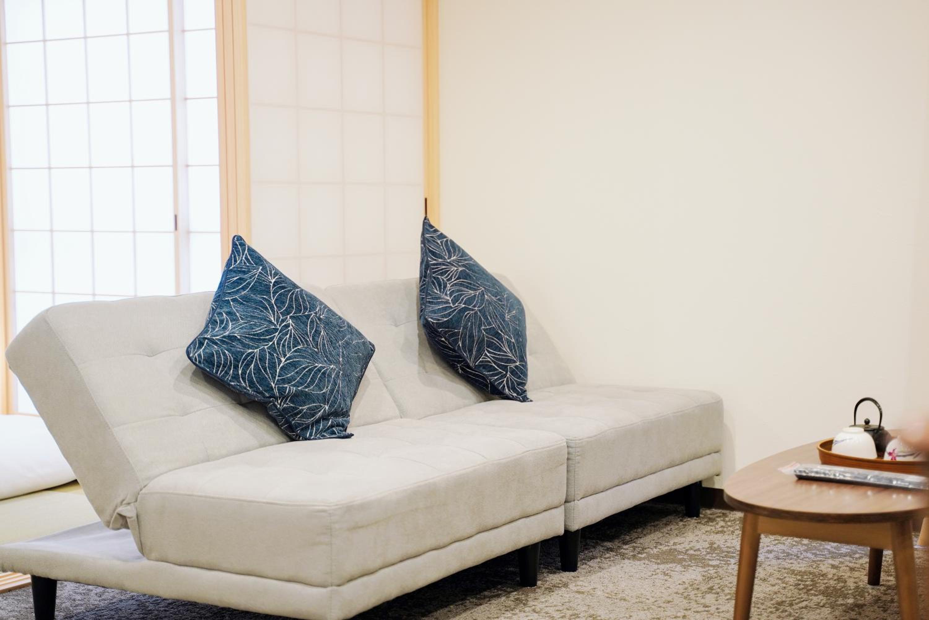 ASOBO OSAKA Nipponbashi Apartment