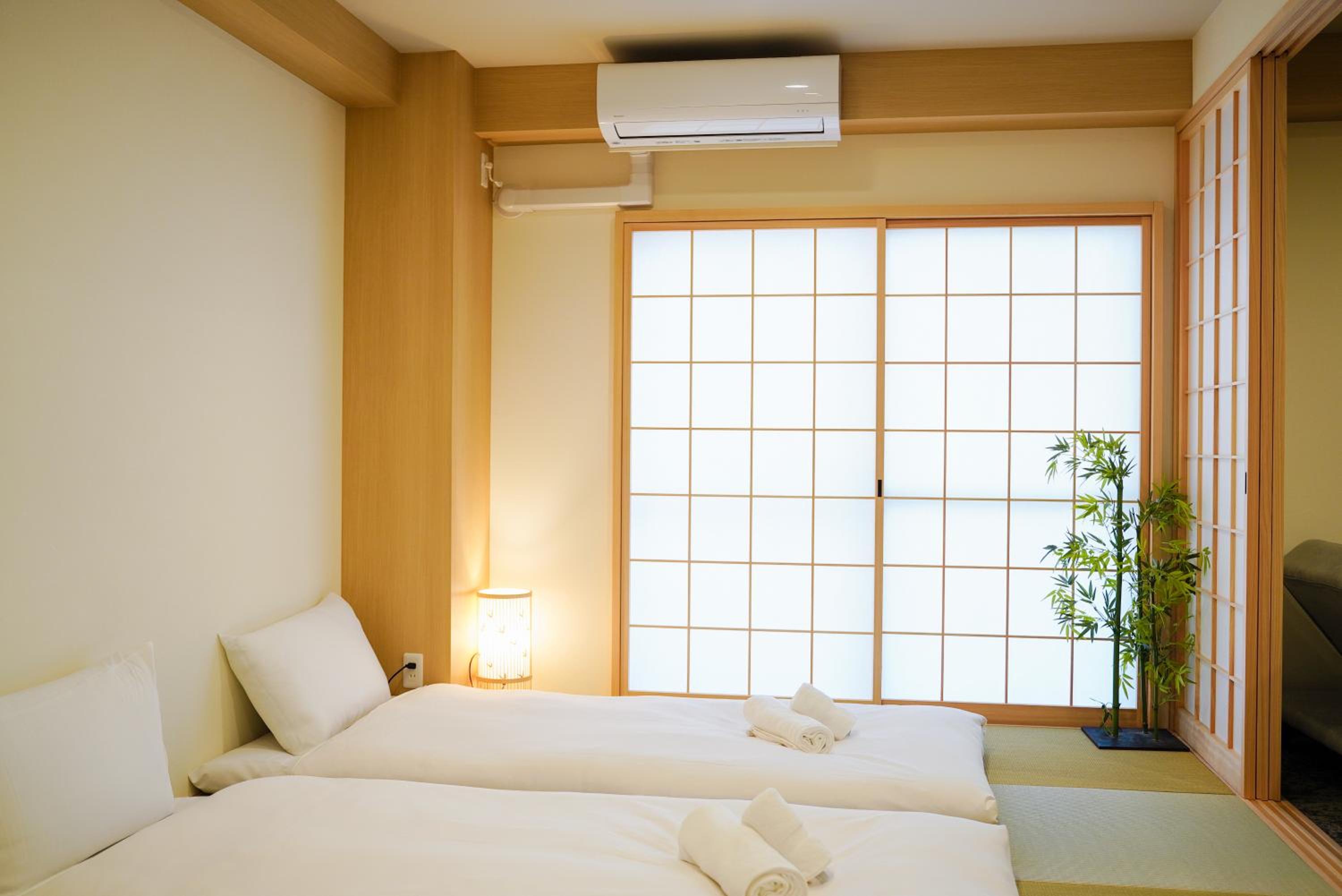 ASOBO OSAKA Nipponbashi Apartment