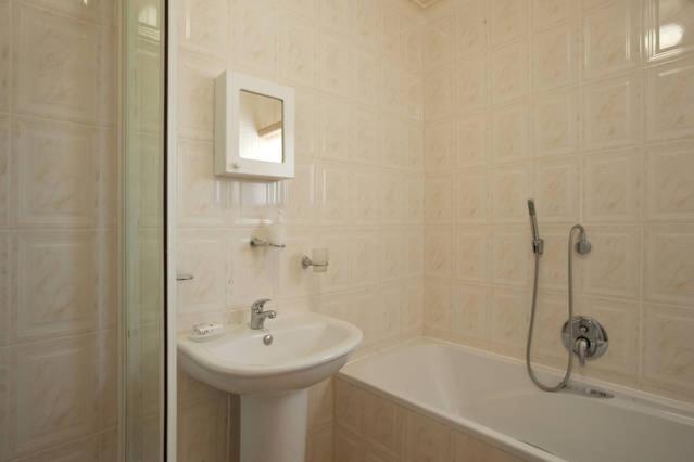 Quest Bed And Breakfast, photo 26