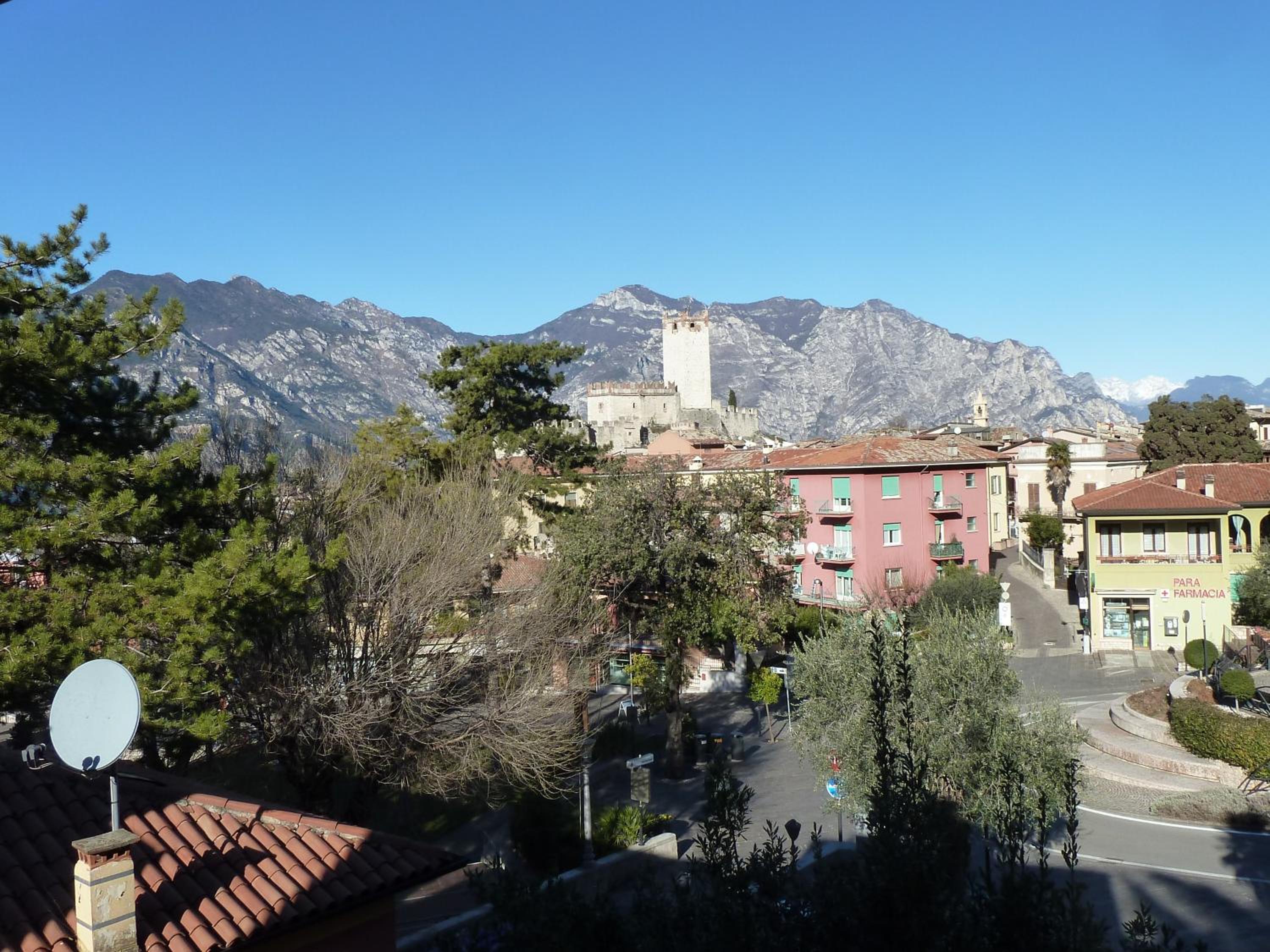 Photo 15