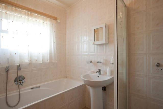 Quest Bed And Breakfast, photo 18