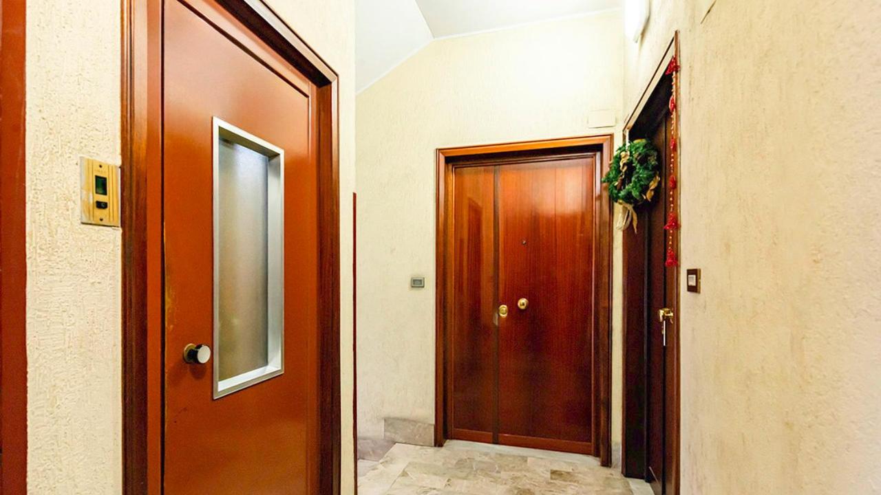 Lovely Collatina Apartment by Rentbeat