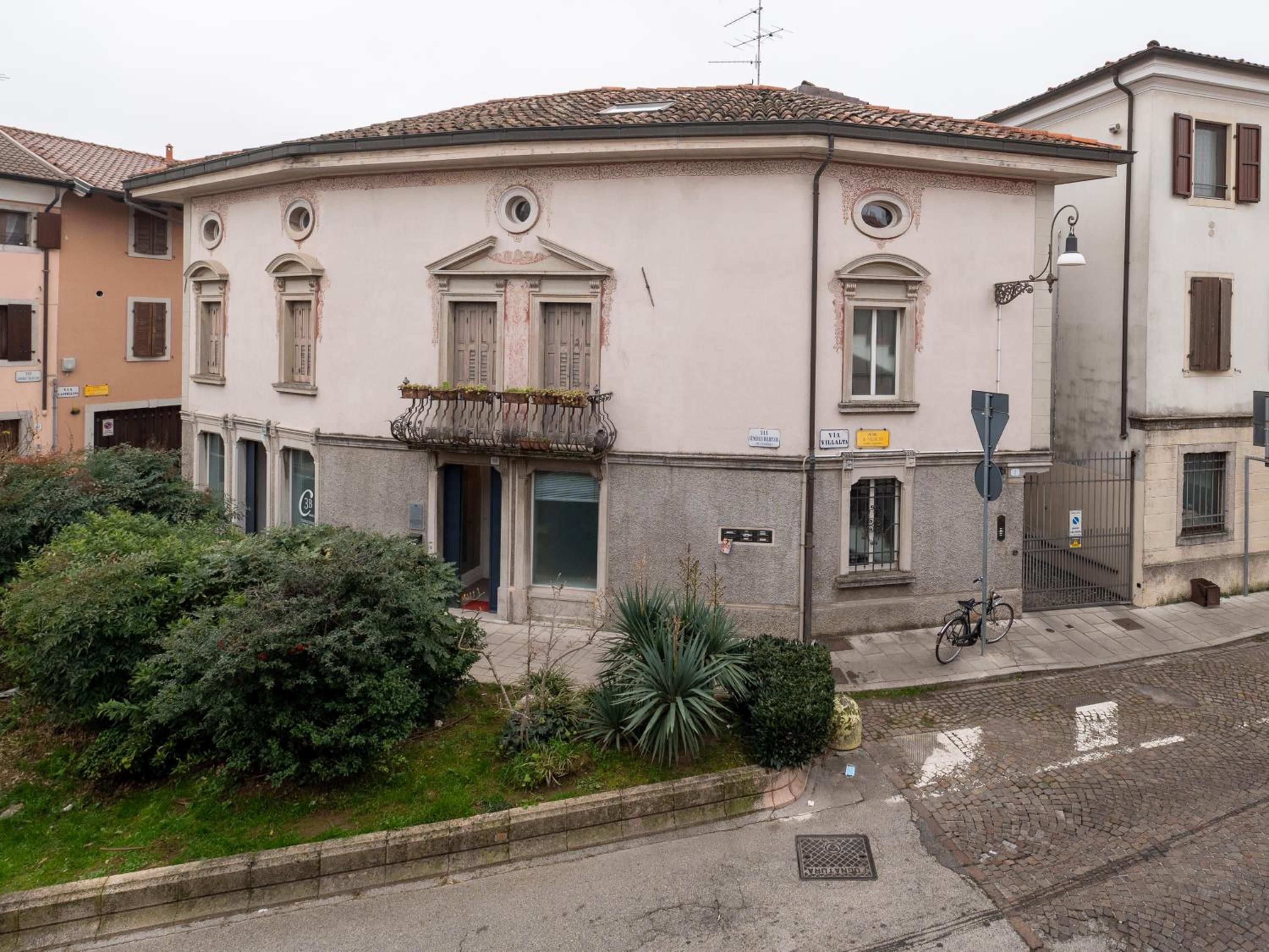 La corte friulana in centro a Udine 5 Posti Letto