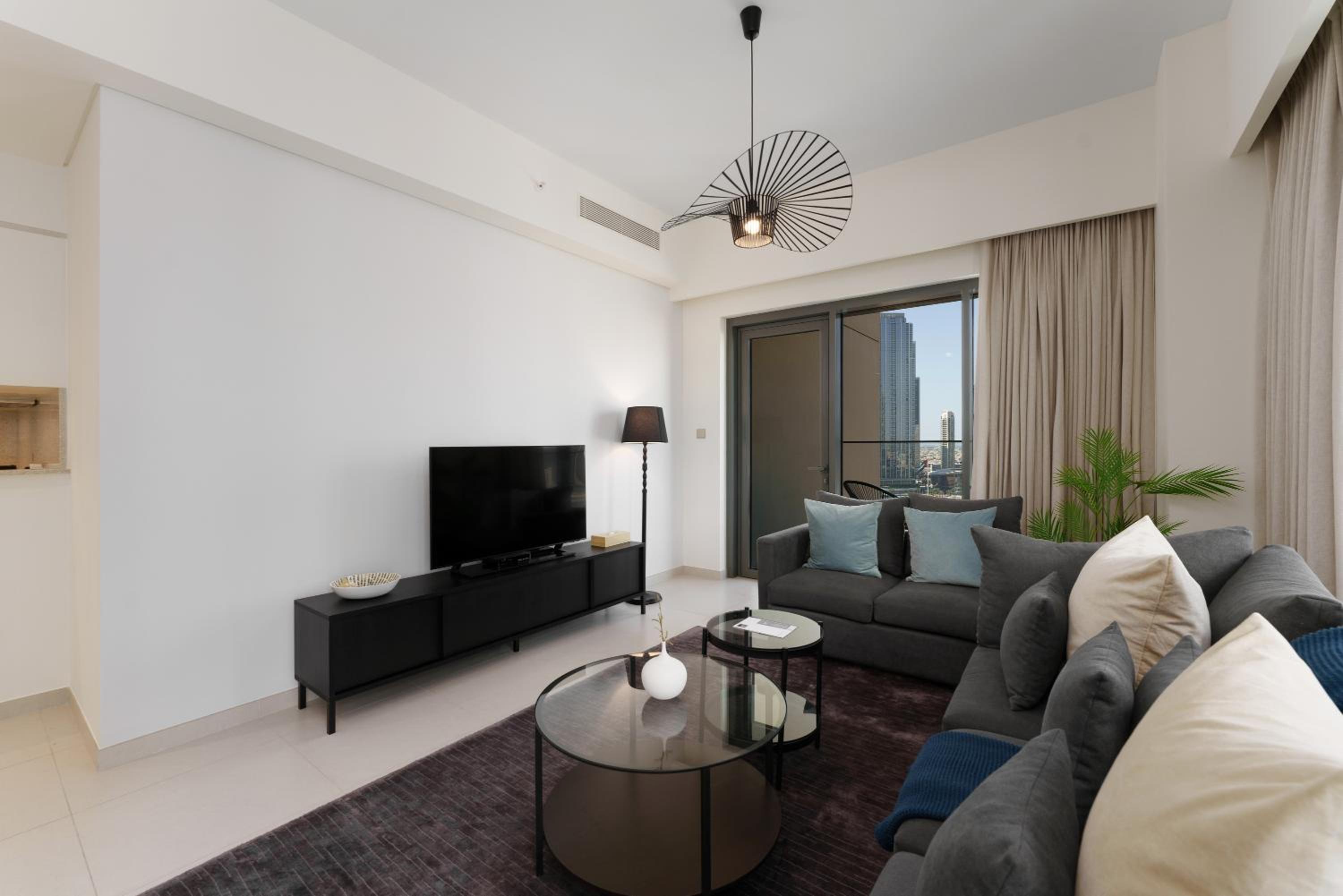 Maison Privee - Elevated Living with Spectacular Burj Khalifa Views