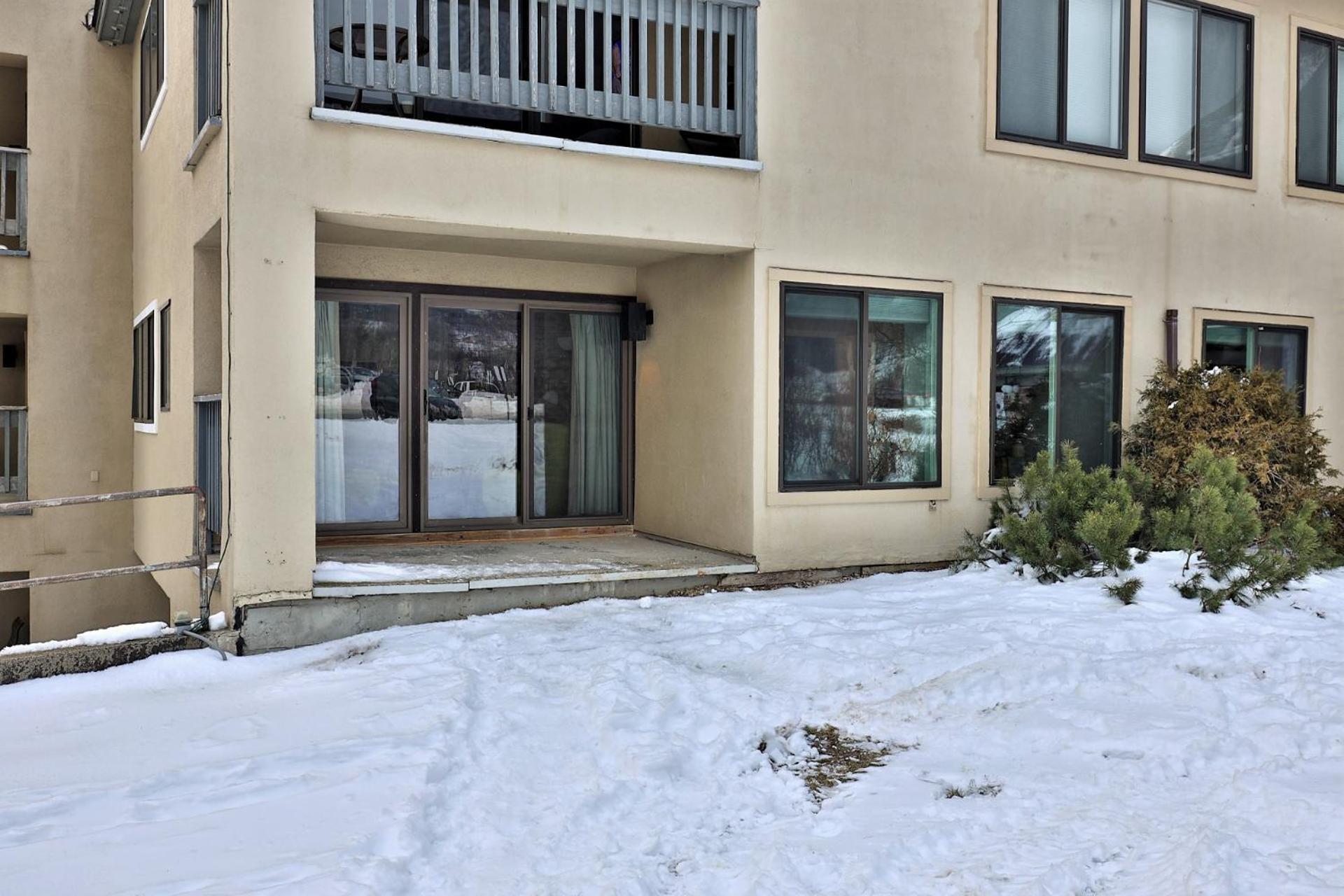 Mountain Green 3C16 - Renovated 2BR-2BA With Mountain Views, Hot Tub, Pool, Shuttle, Gym