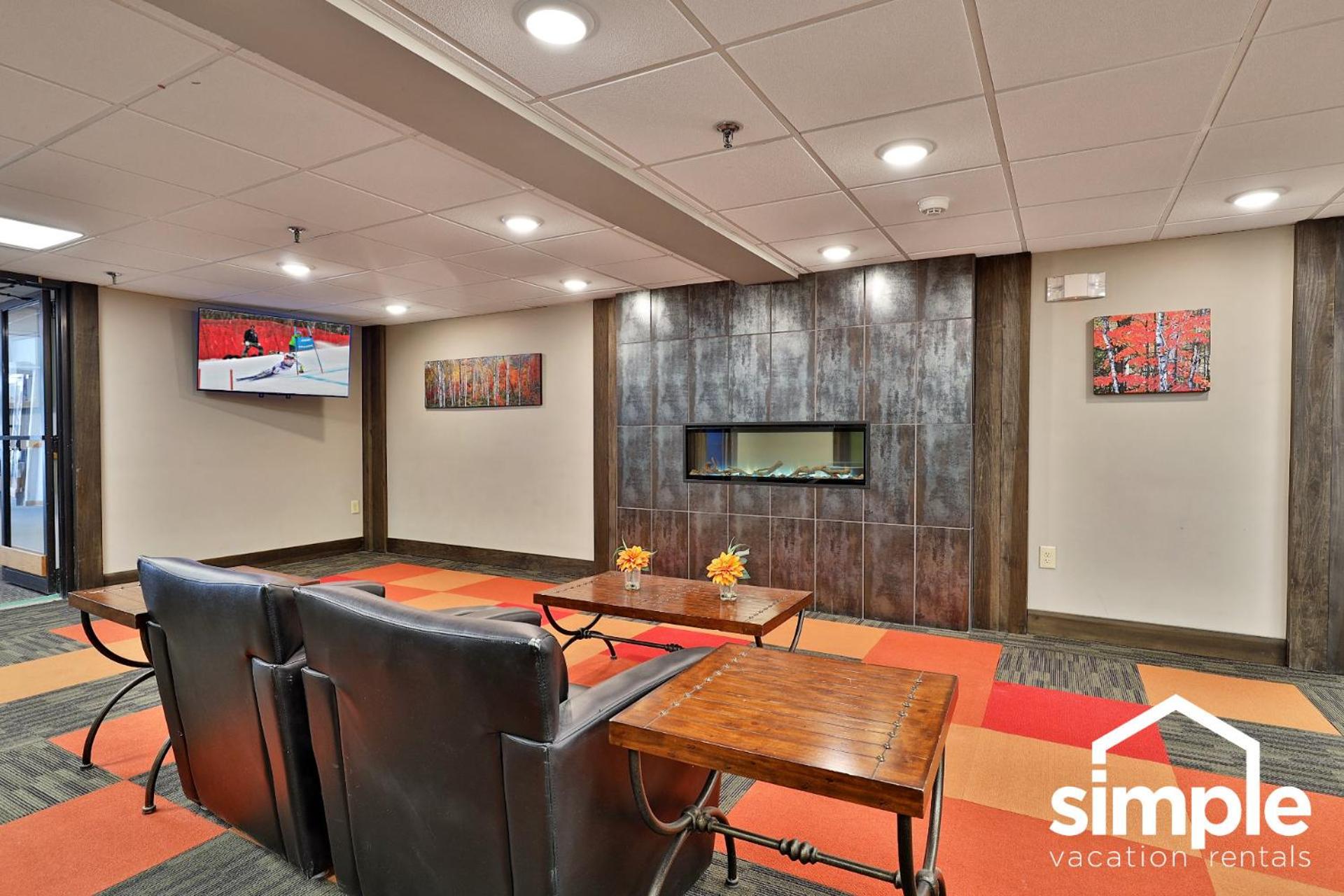 Mountain Green 3C16 - Renovated 2BR-2BA With Mountain Views, Hot Tub, Pool, Shuttle, Gym