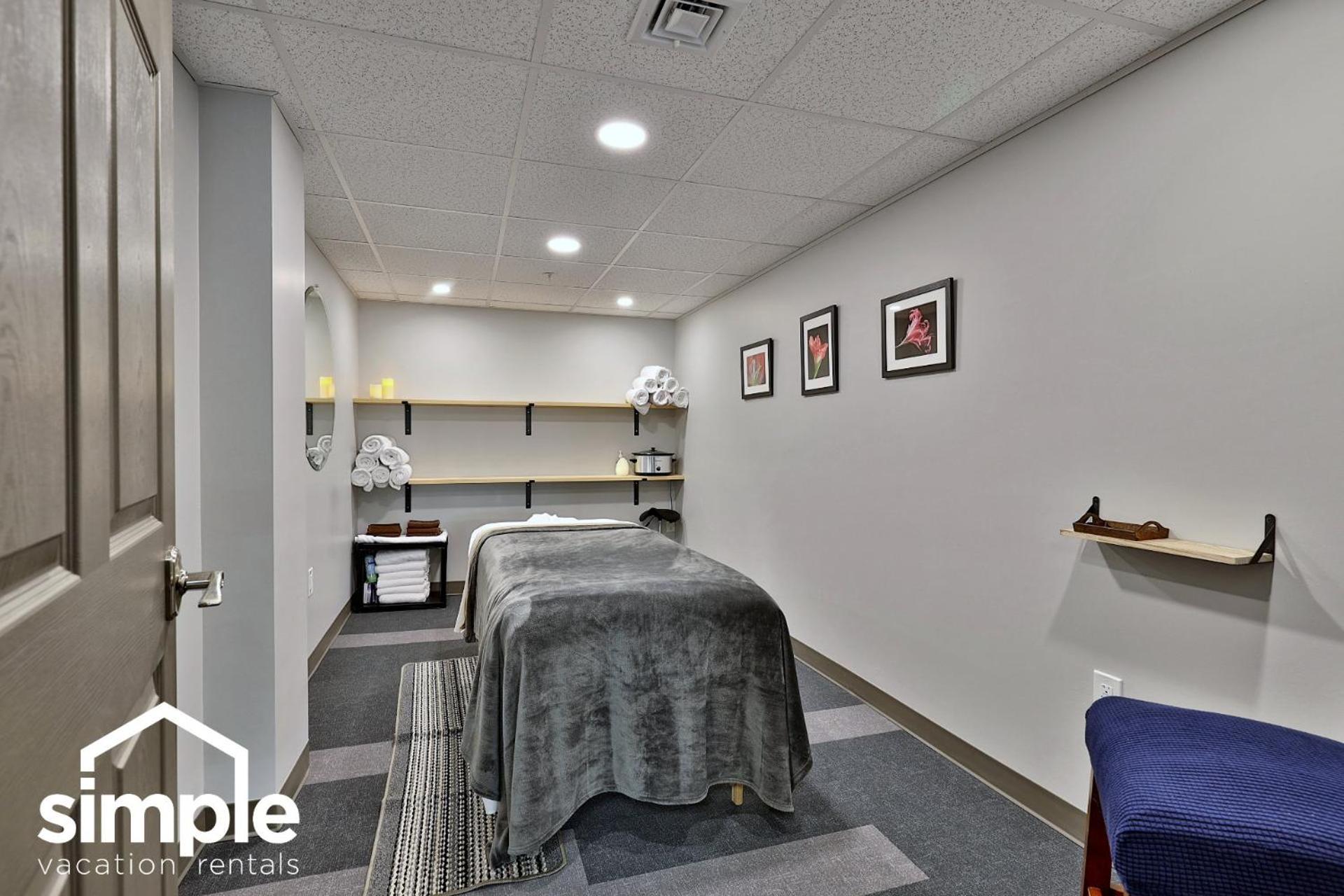 Mountain Green 3C16 - Renovated 2BR-2BA With Mountain Views, Hot Tub, Pool, Shuttle, Gym