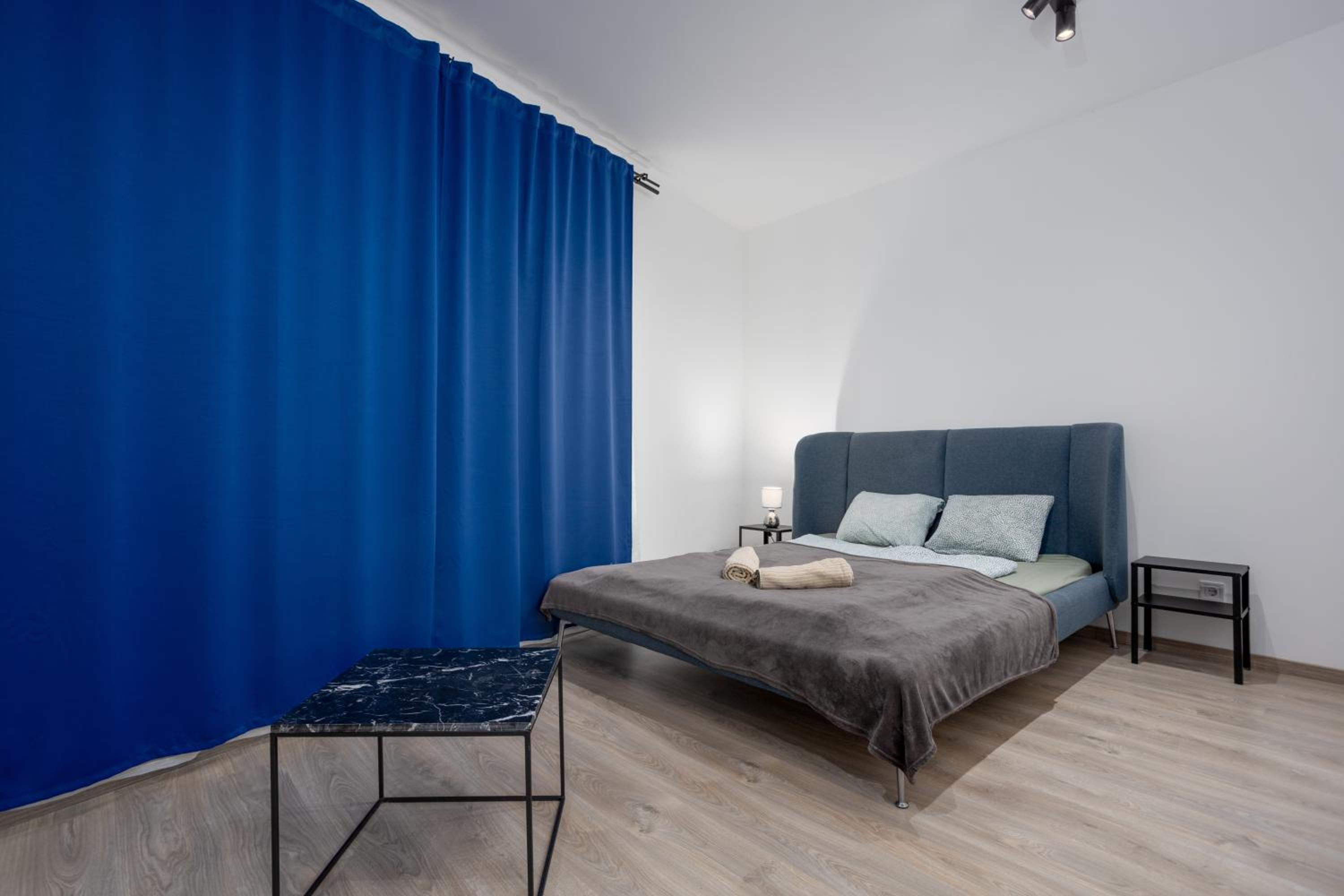 BrandNewTranquil Apartment with FREE PARKING