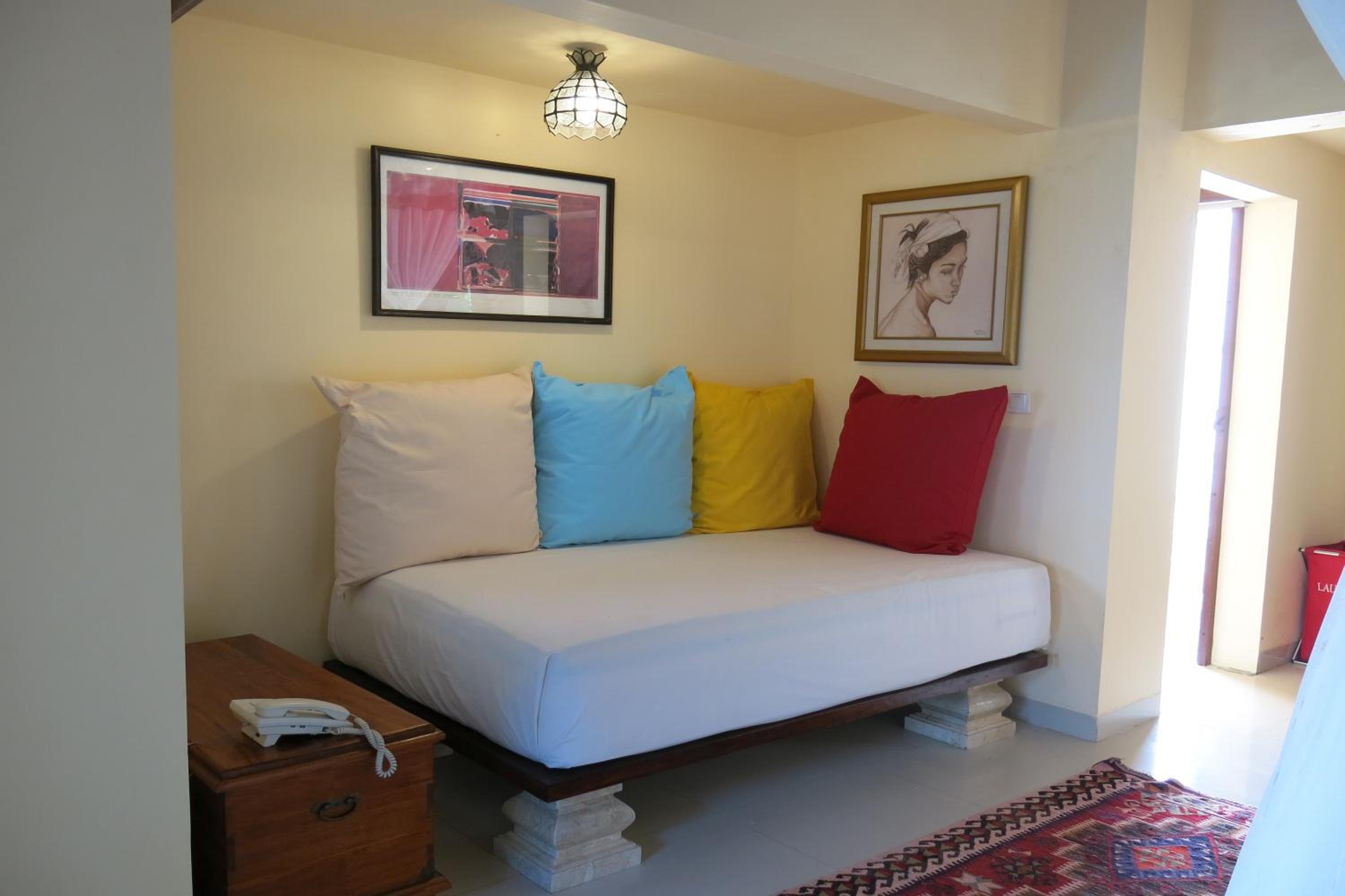 Villa Nirvana