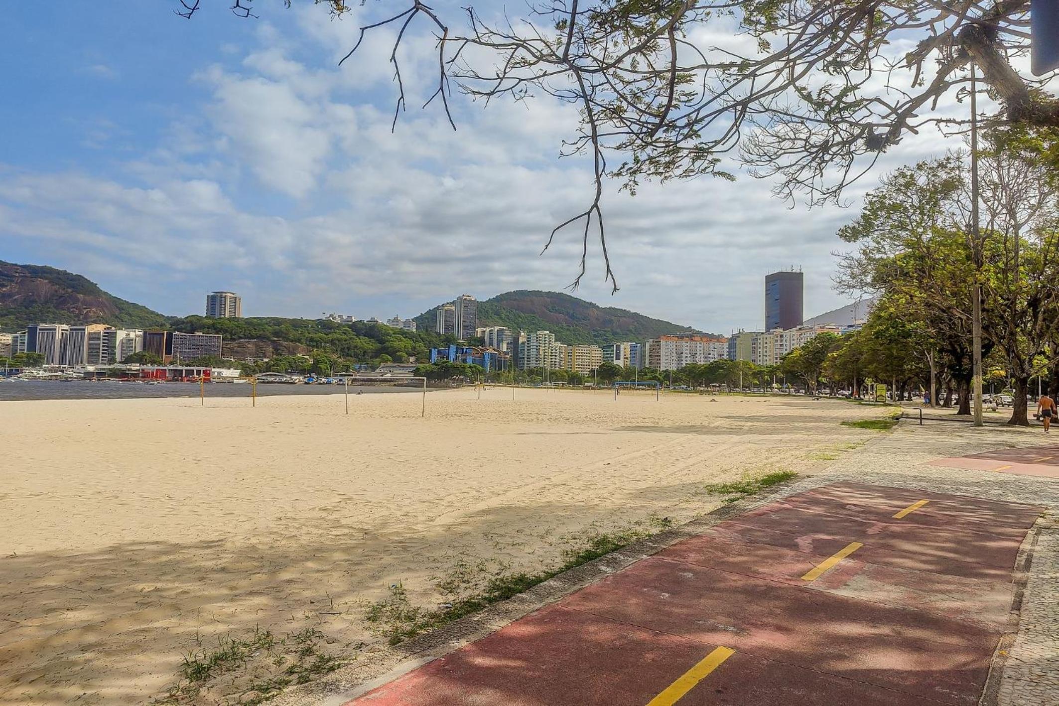 Botafogo: Sugarloaf and Comfort | 4 Guests