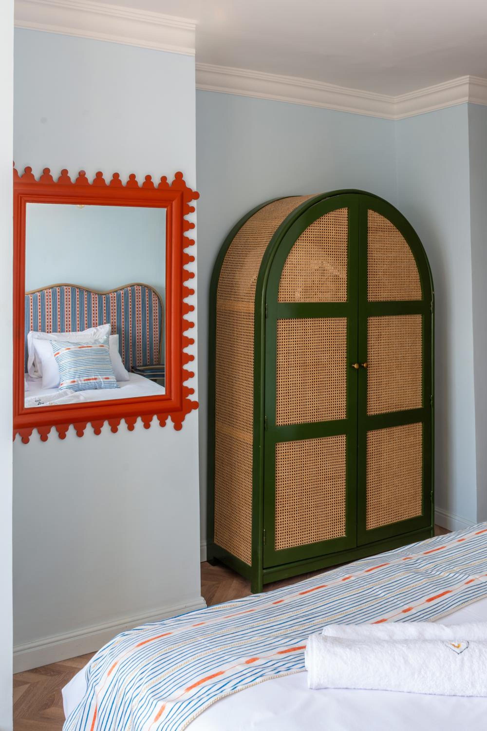 2BR Dreamy maadi khan River View
