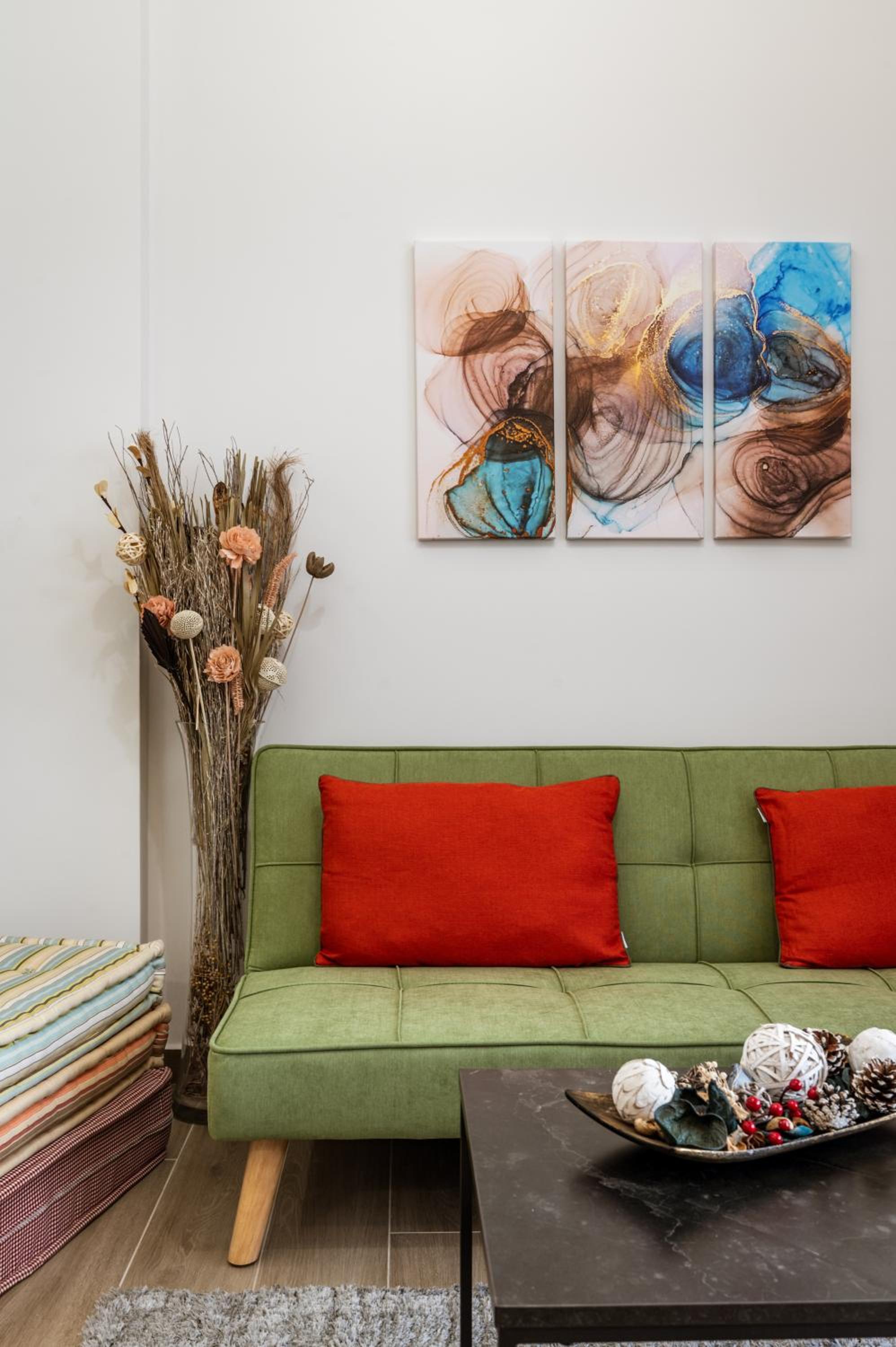 Bright Apartment in Athens City Center 2 Bedrooms with Terrace