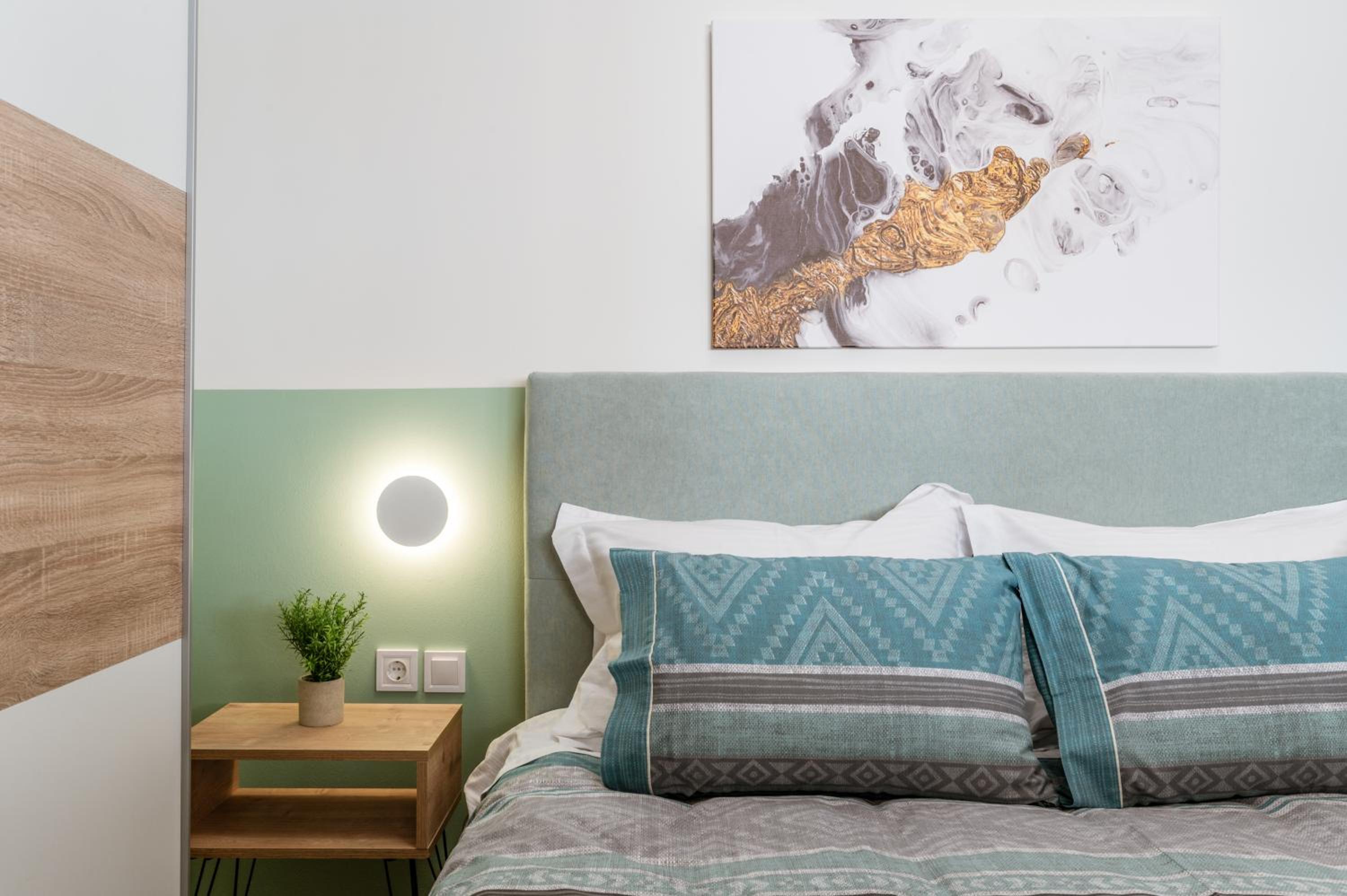 Bright Apartment in Athens City Center 2 Bedrooms with Terrace