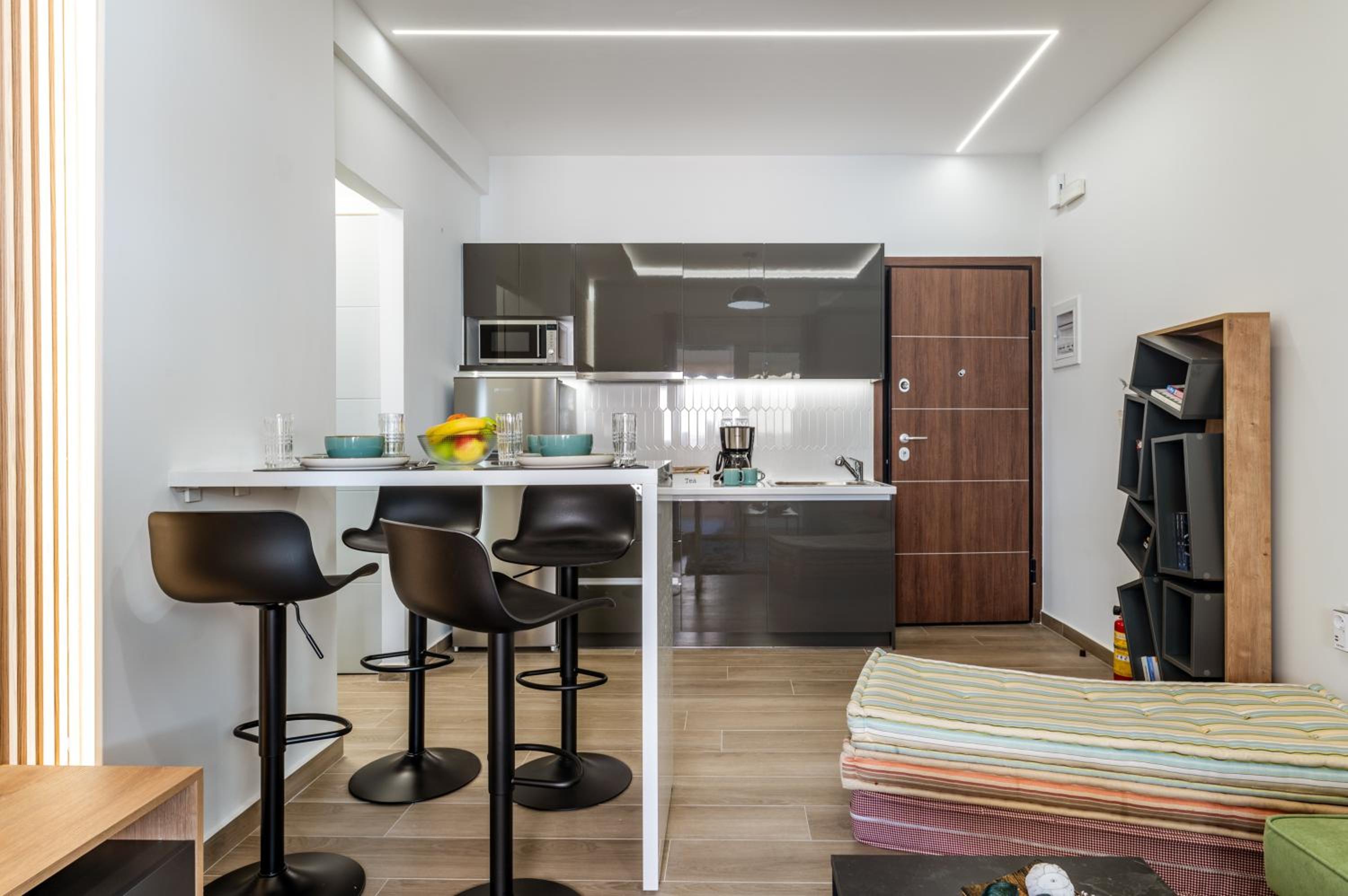 Bright Apartment in Athens City Center 2 Bedrooms with Terrace