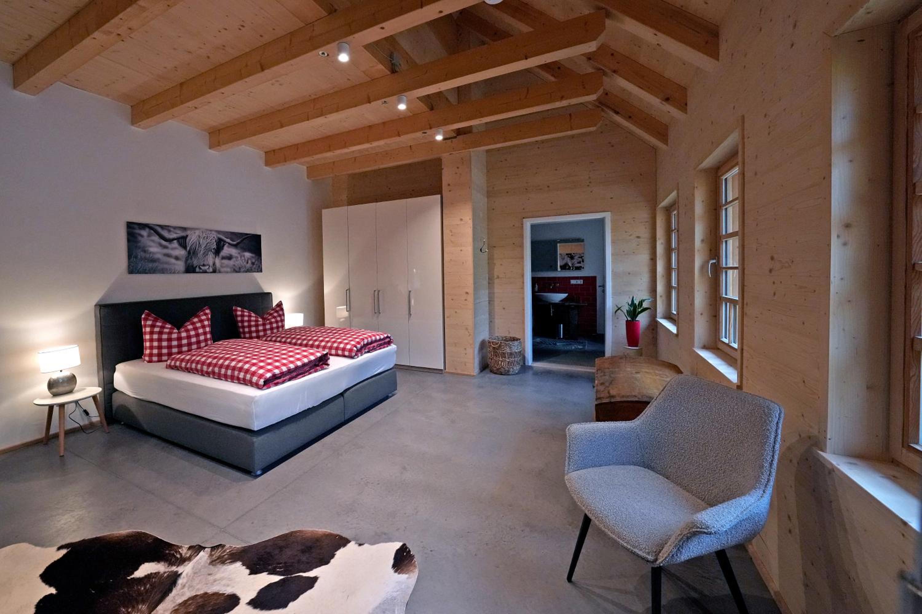 living TIMELESS- Haldenhof Loft, Luxus Schwarzwald-Retreat mit Sauna
