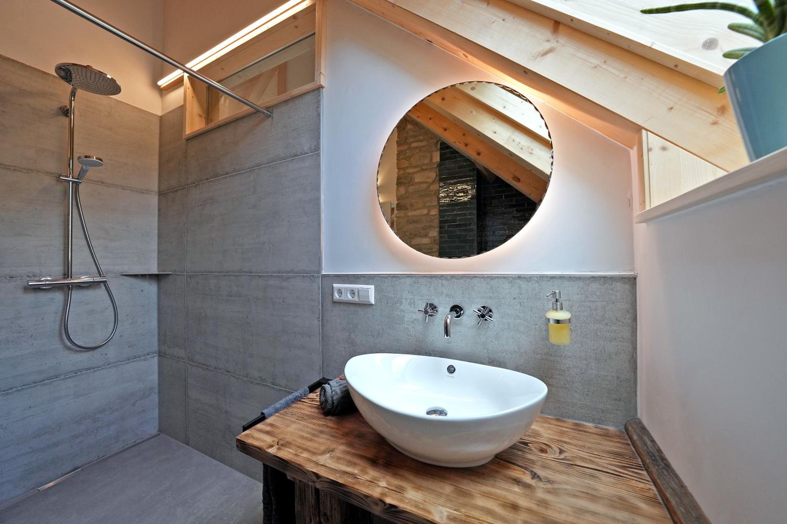living TIMELESS- Haldenhof Loft, Luxus Schwarzwald-Retreat mit Sauna