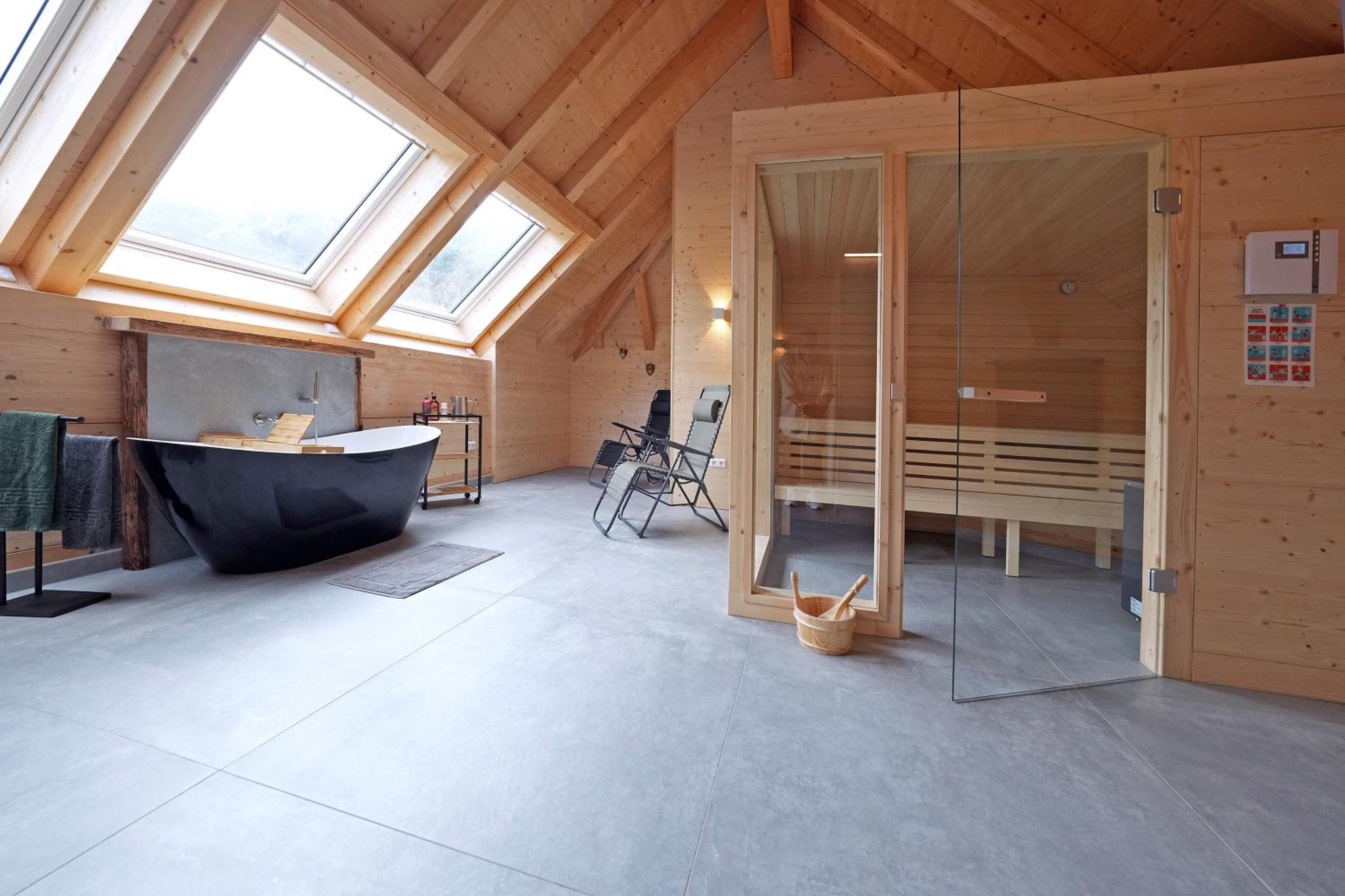 living TIMELESS- Haldenhof Loft, Luxus Schwarzwald-Retreat mit Sauna