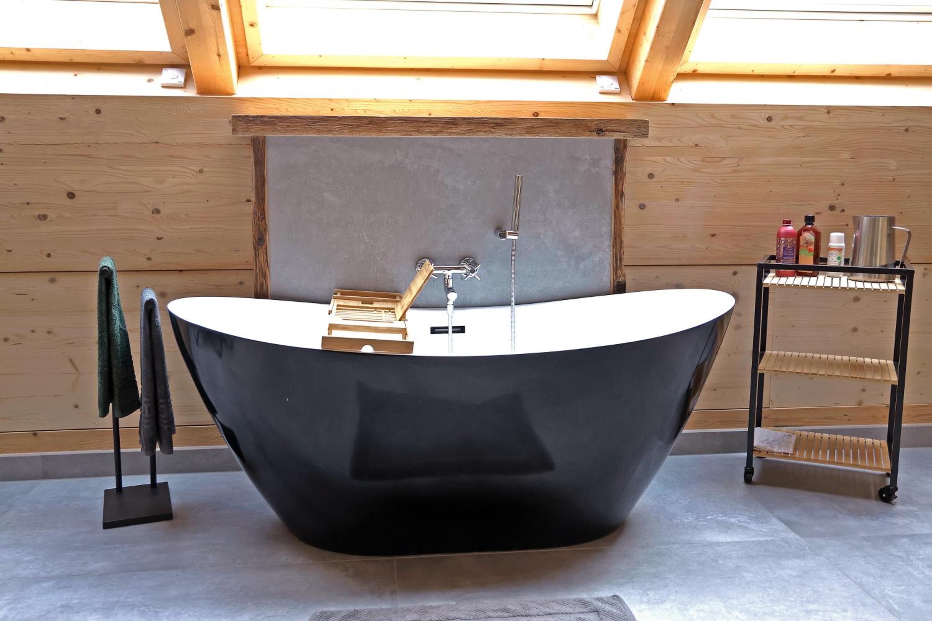 living TIMELESS- Haldenhof Loft, Luxus Schwarzwald-Retreat mit Sauna