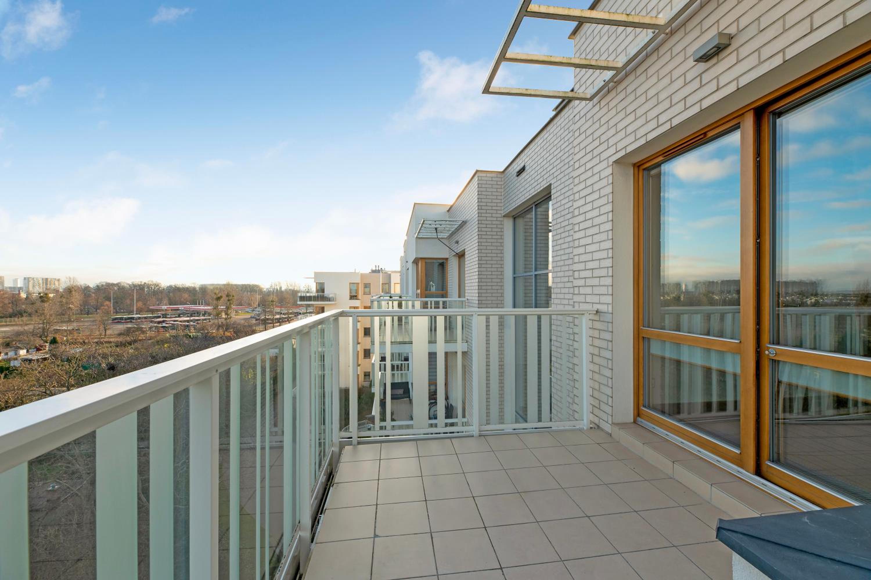 MilaBaltica Gym,Sauna & Parking by Lion Apartments