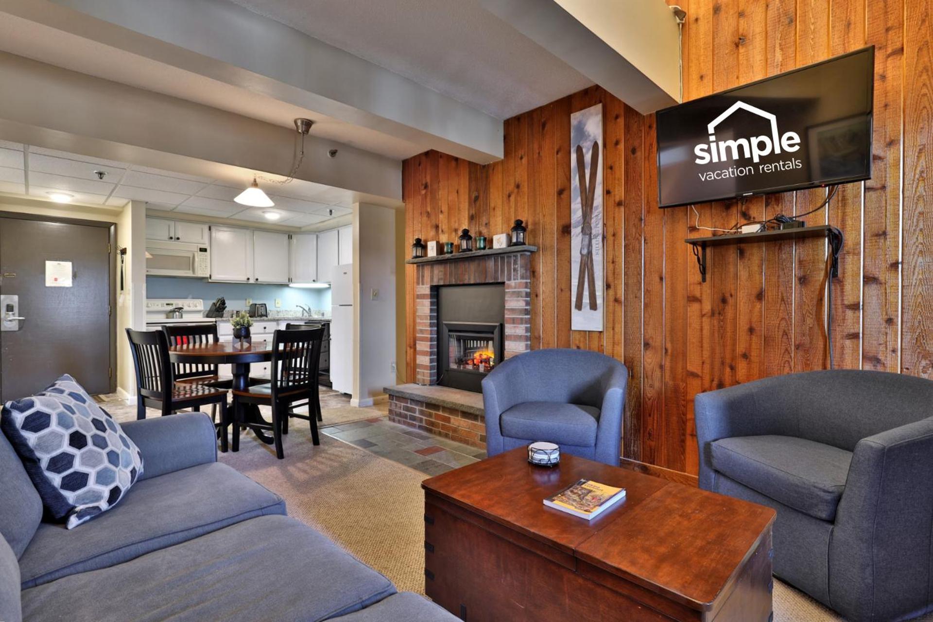 Alpine Oasis Studio at Mountain Green Resort - Shuttle to the Slopes, Pool, Hot Tub, Gym, Ski Shop, Restaurant!