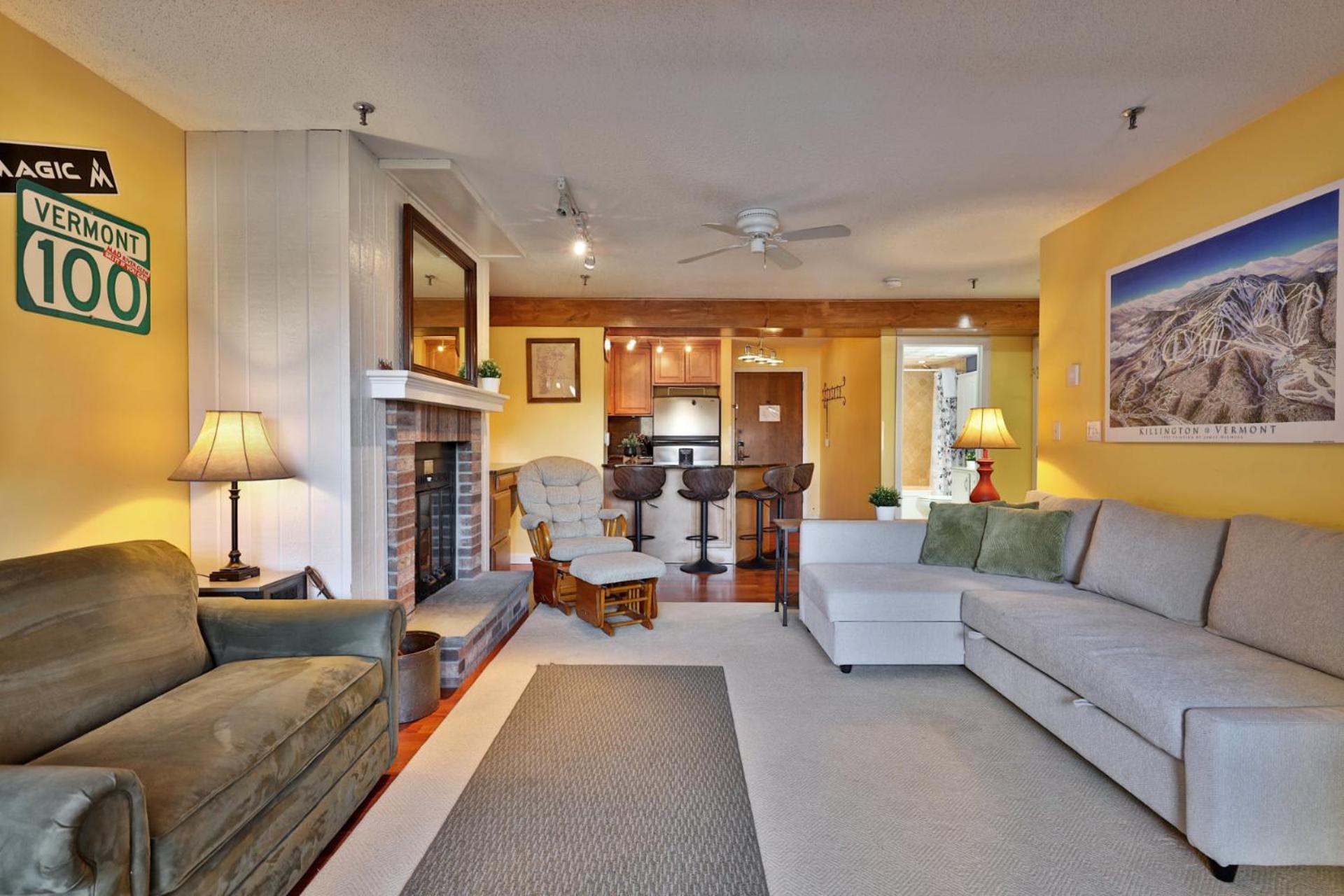 Behnke Family Retreat, Mountain View 1BR-1BA Condo at Mountain Green Resort, Ski Shuttle