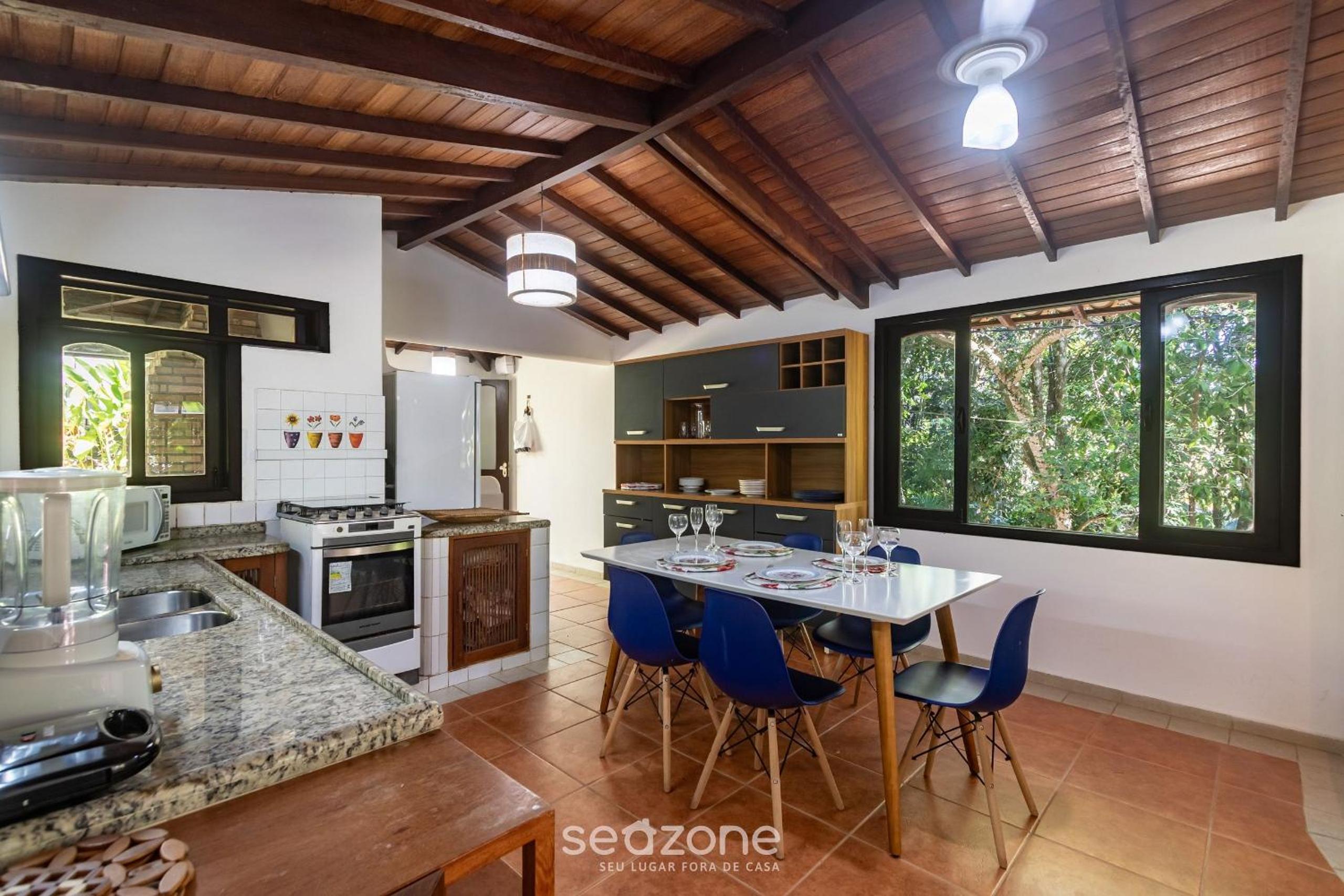 House w/ 3 suites 400m from Mucugê Beach MCG0006