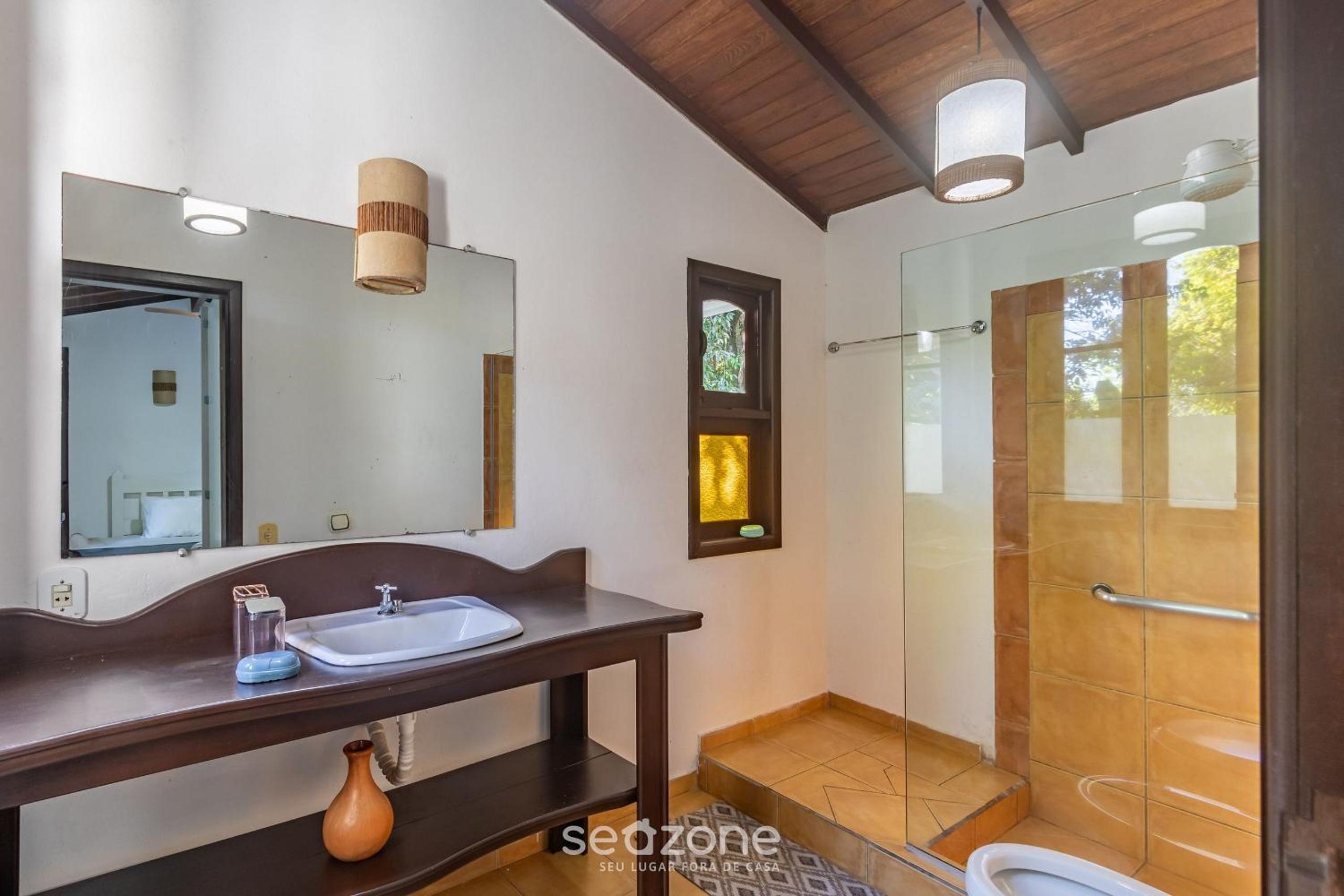 House w/ 3 suites 400m from Mucugê Beach MCG0006