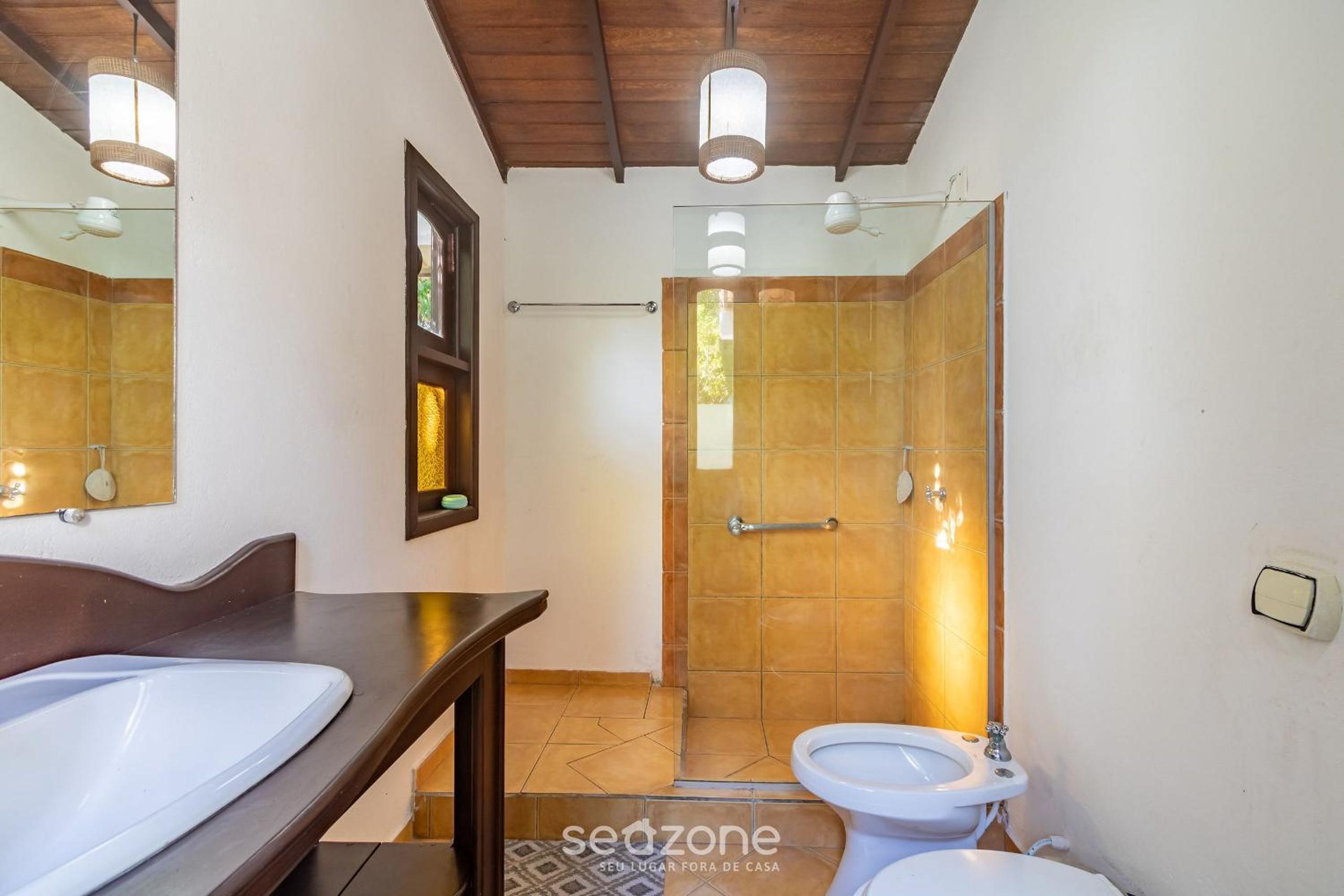 House w/ 3 suites 400m from Mucugê Beach MCG0006