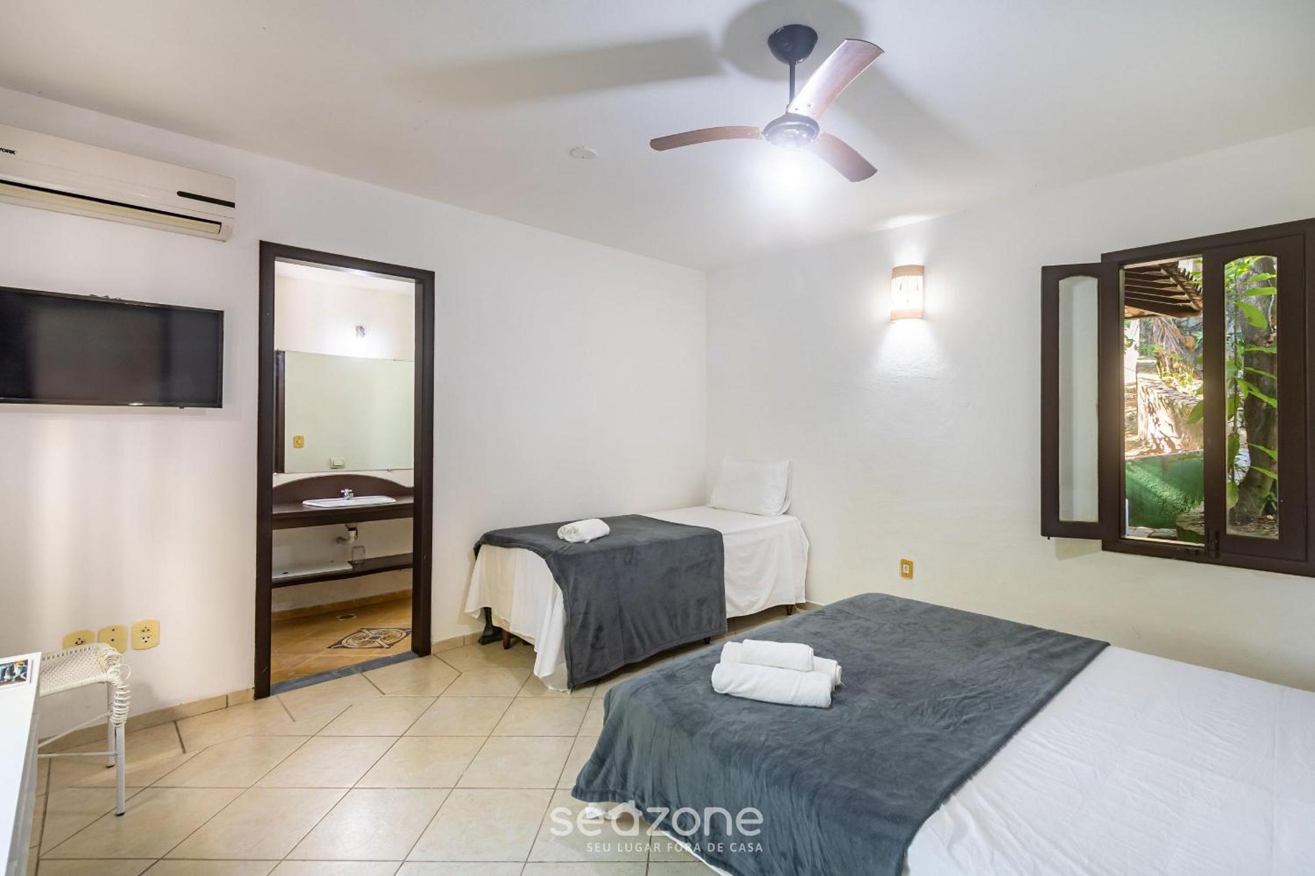 House w/ 3 suites 400m from Mucugê Beach MCG0006