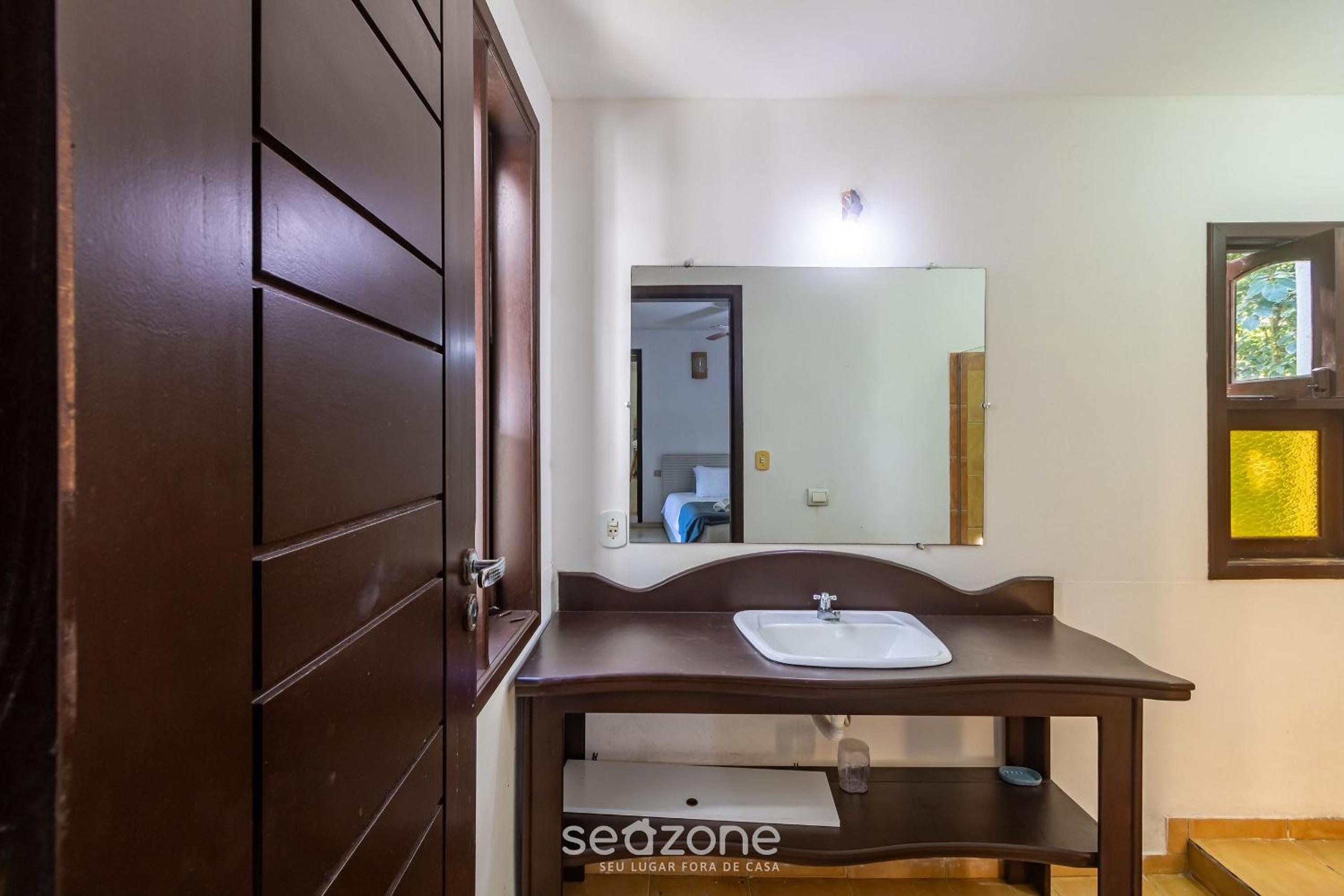 House w/ 3 suites 400m from Mucugê Beach MCG0006