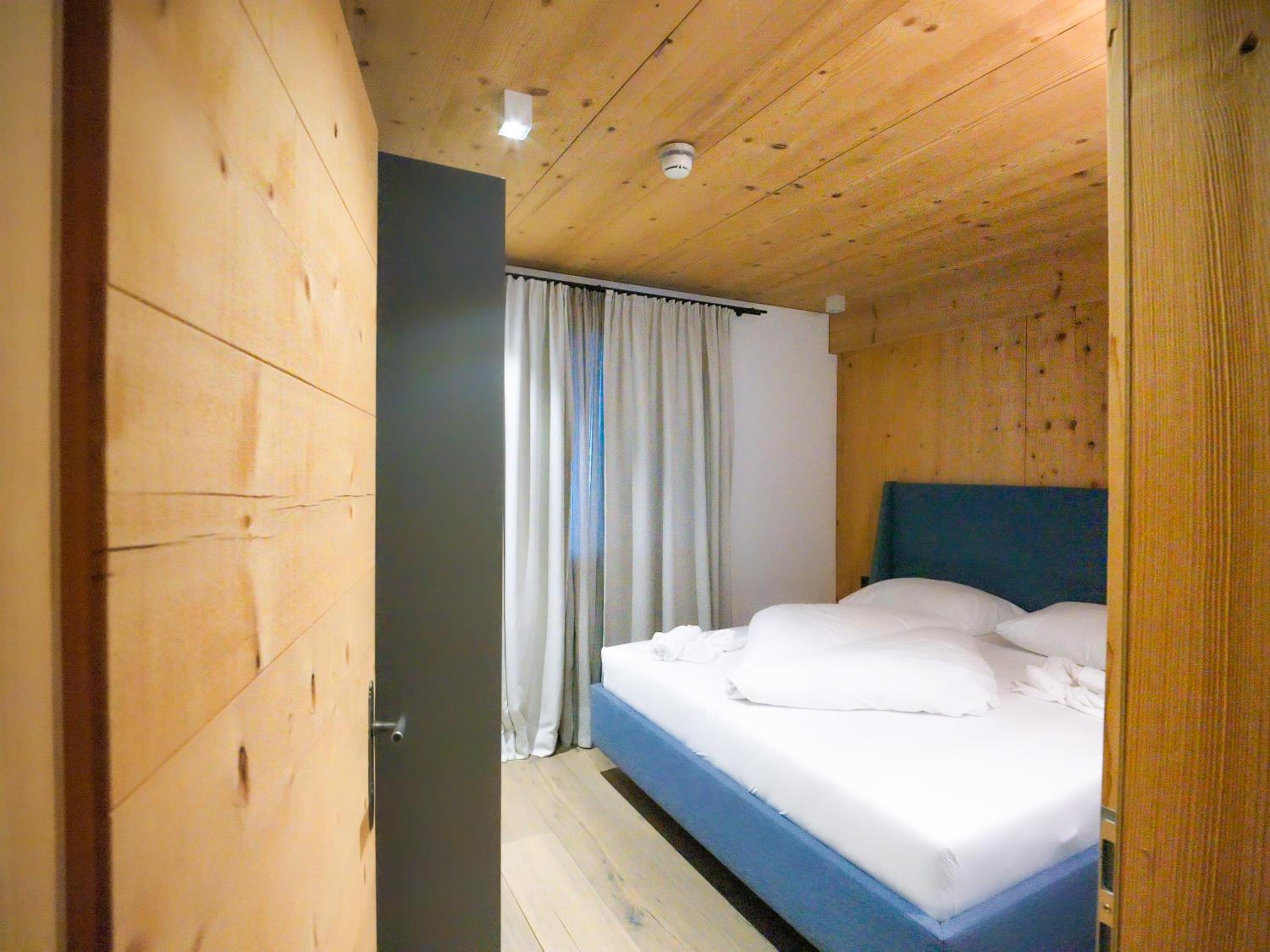 SportLodge RACING Suite - by AlpenLuxus Collection