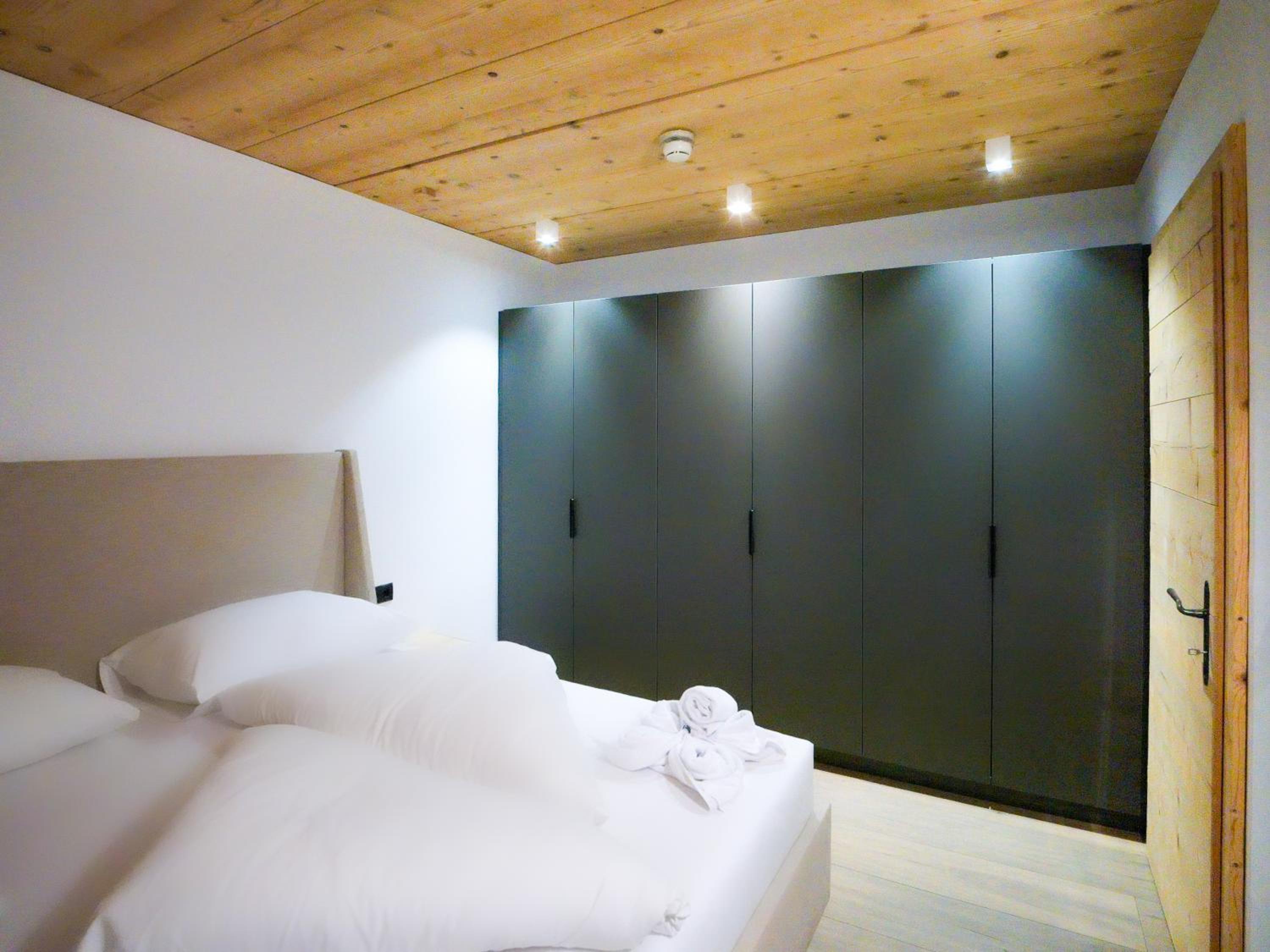 SportLodge RACING Suite - by AlpenLuxus Collection